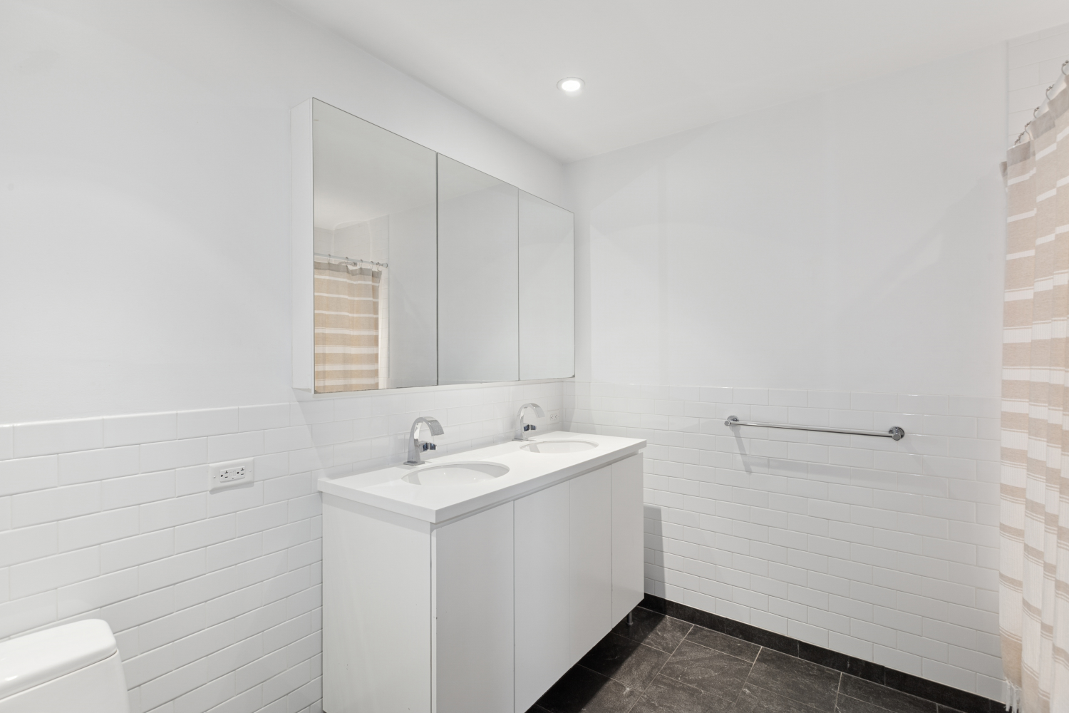 90 WILLIAM Street PHA