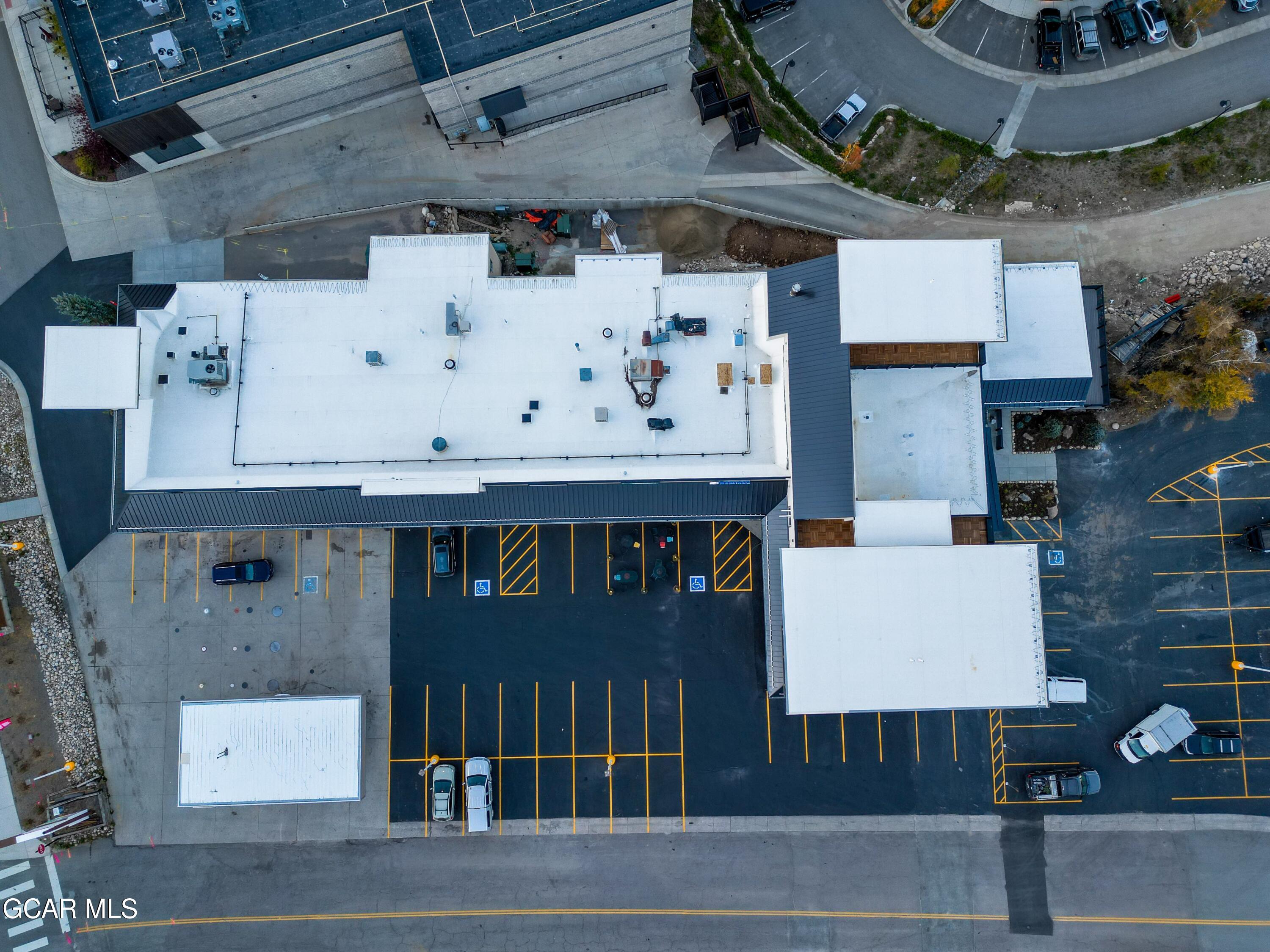78415 US HWY 40 Unit: 100