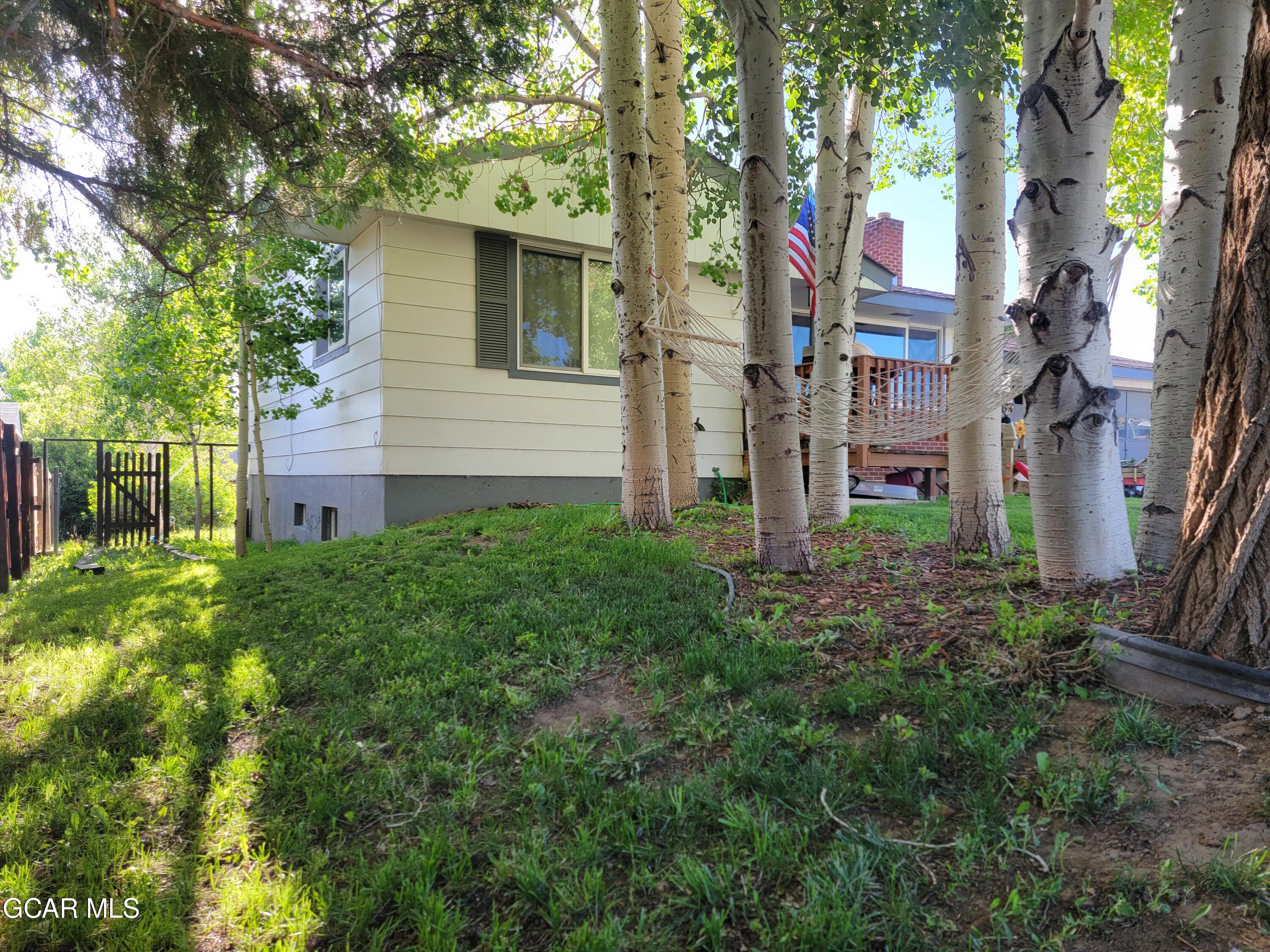 317 20TH Street