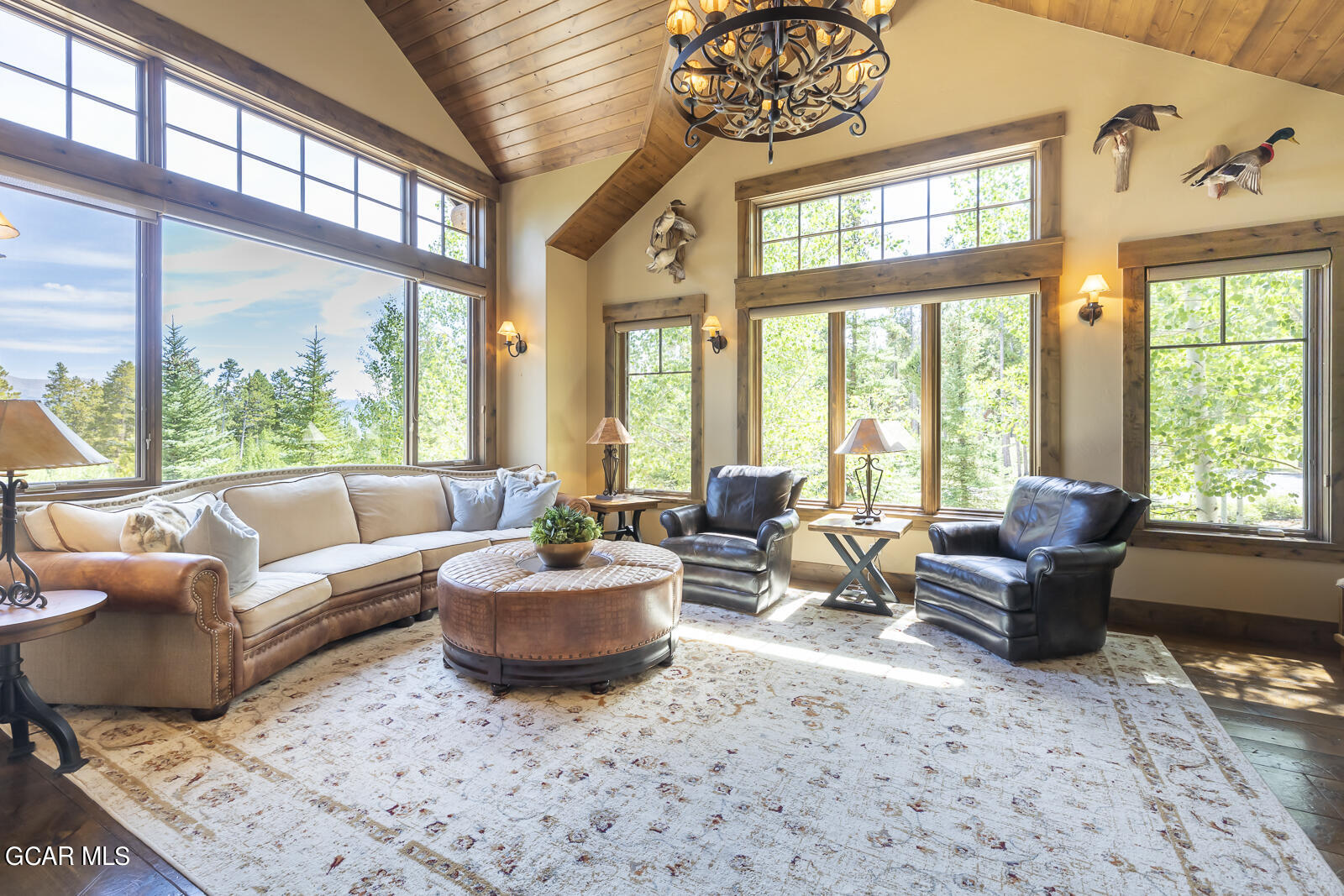 3048 Golf Course Circle