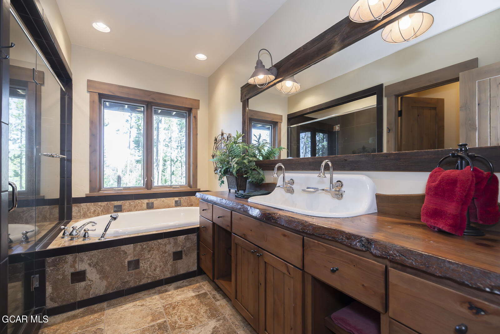 3048 Golf Course Circle