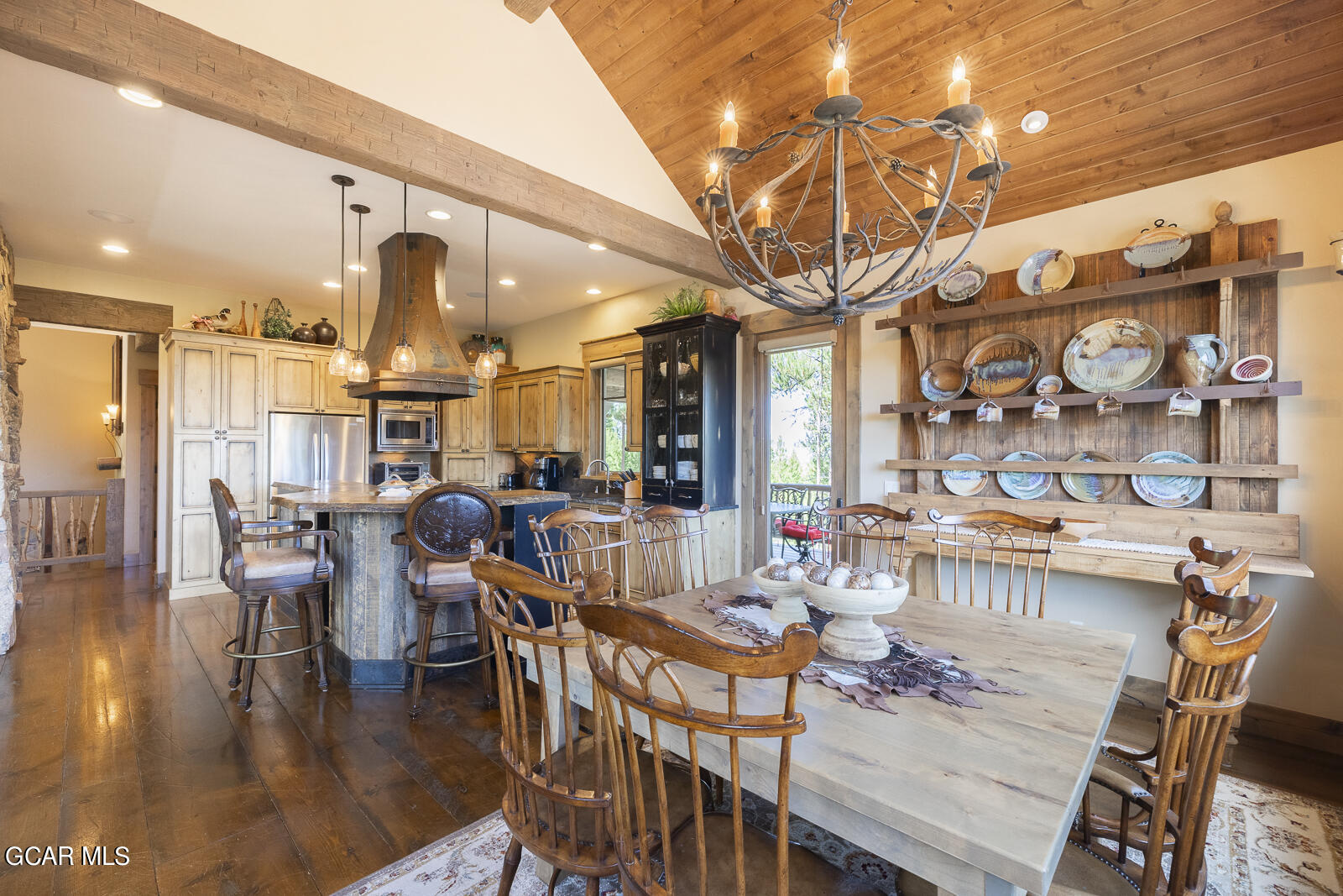 3048 Golf Course Circle