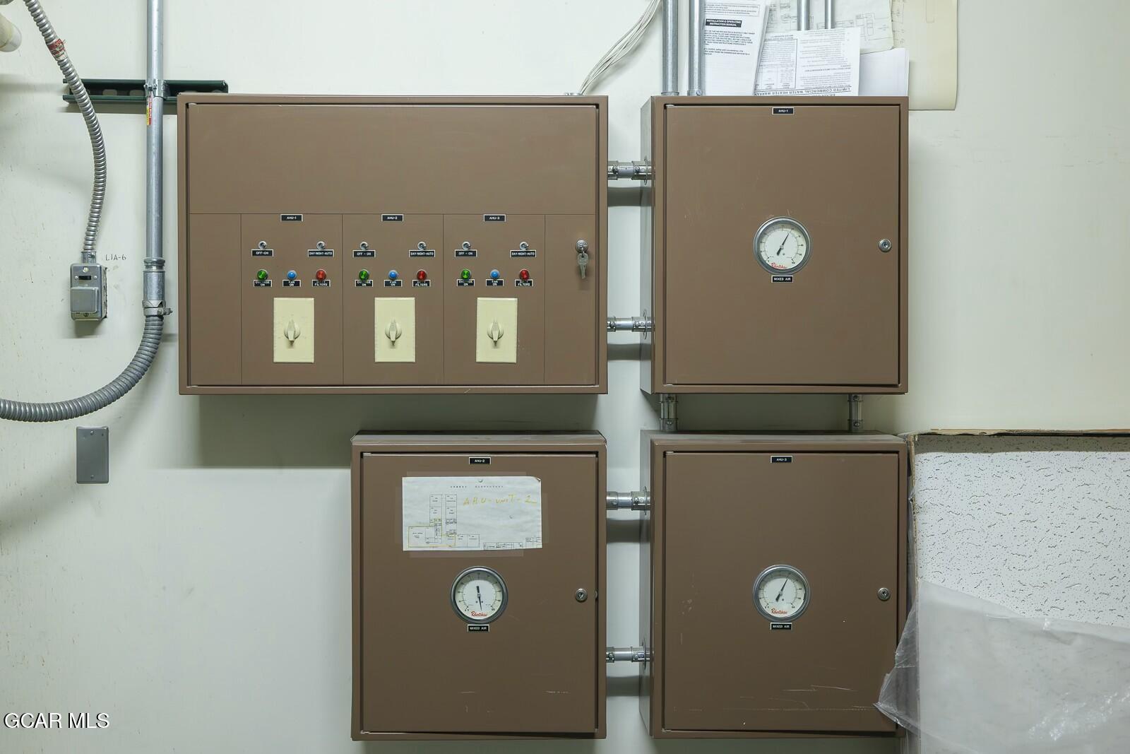 202 East Topaz Avenue