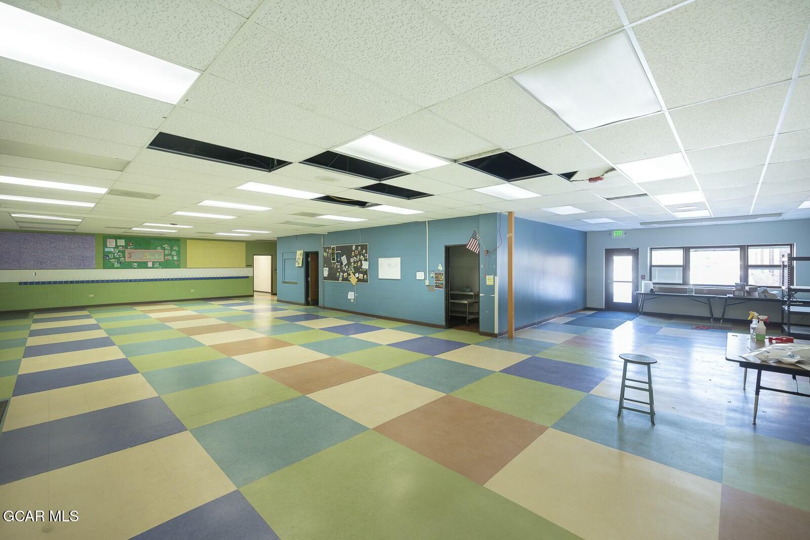 202 East Topaz Avenue