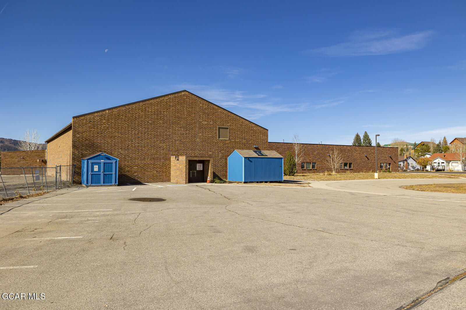 202 East Topaz Avenue