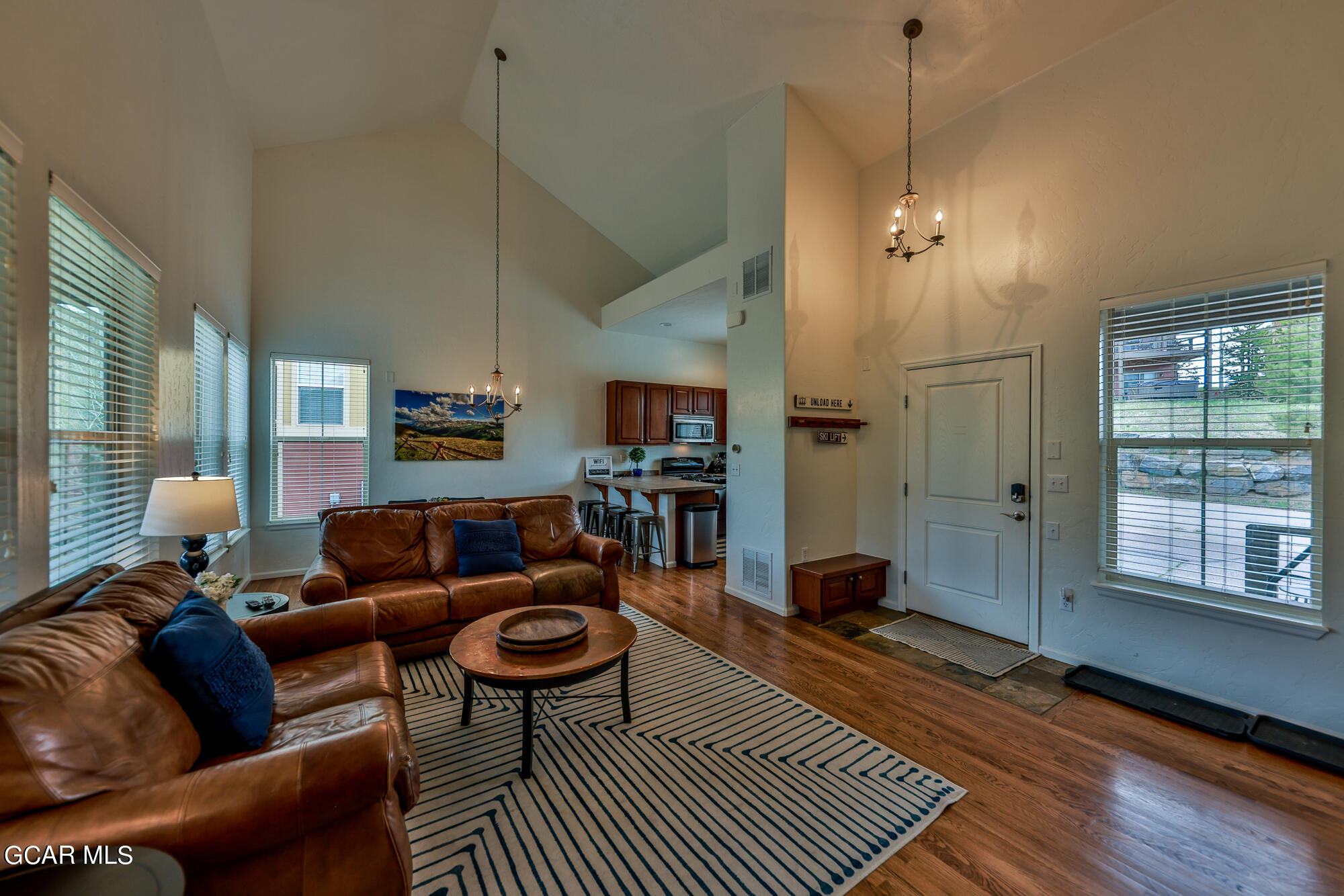 106 RANGE VISTA Drive