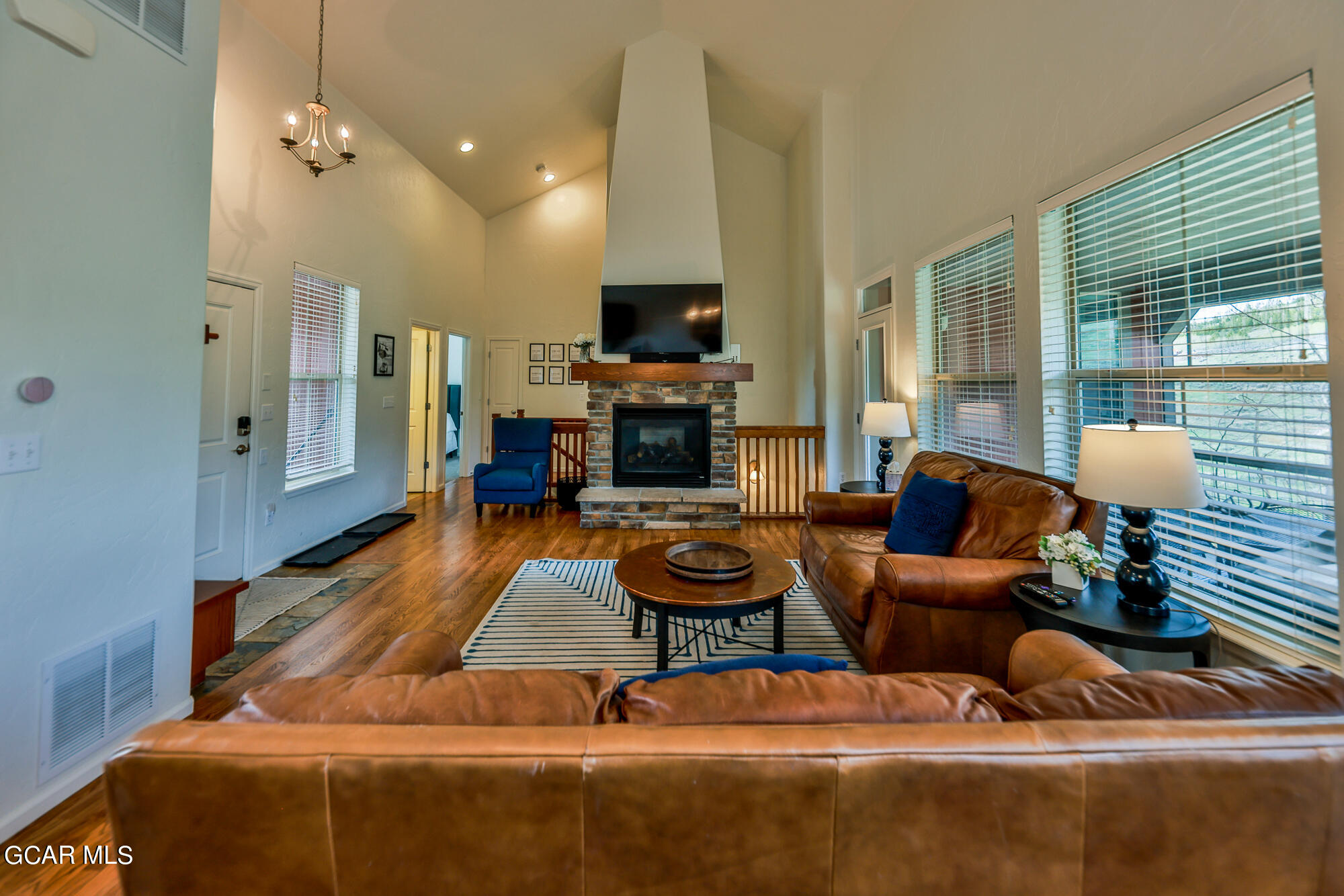 106 RANGE VISTA Drive