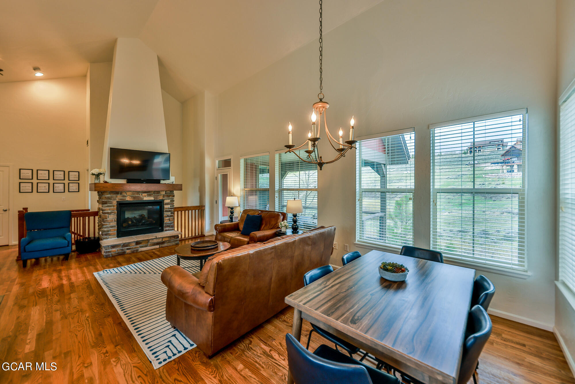 106 RANGE VISTA Drive