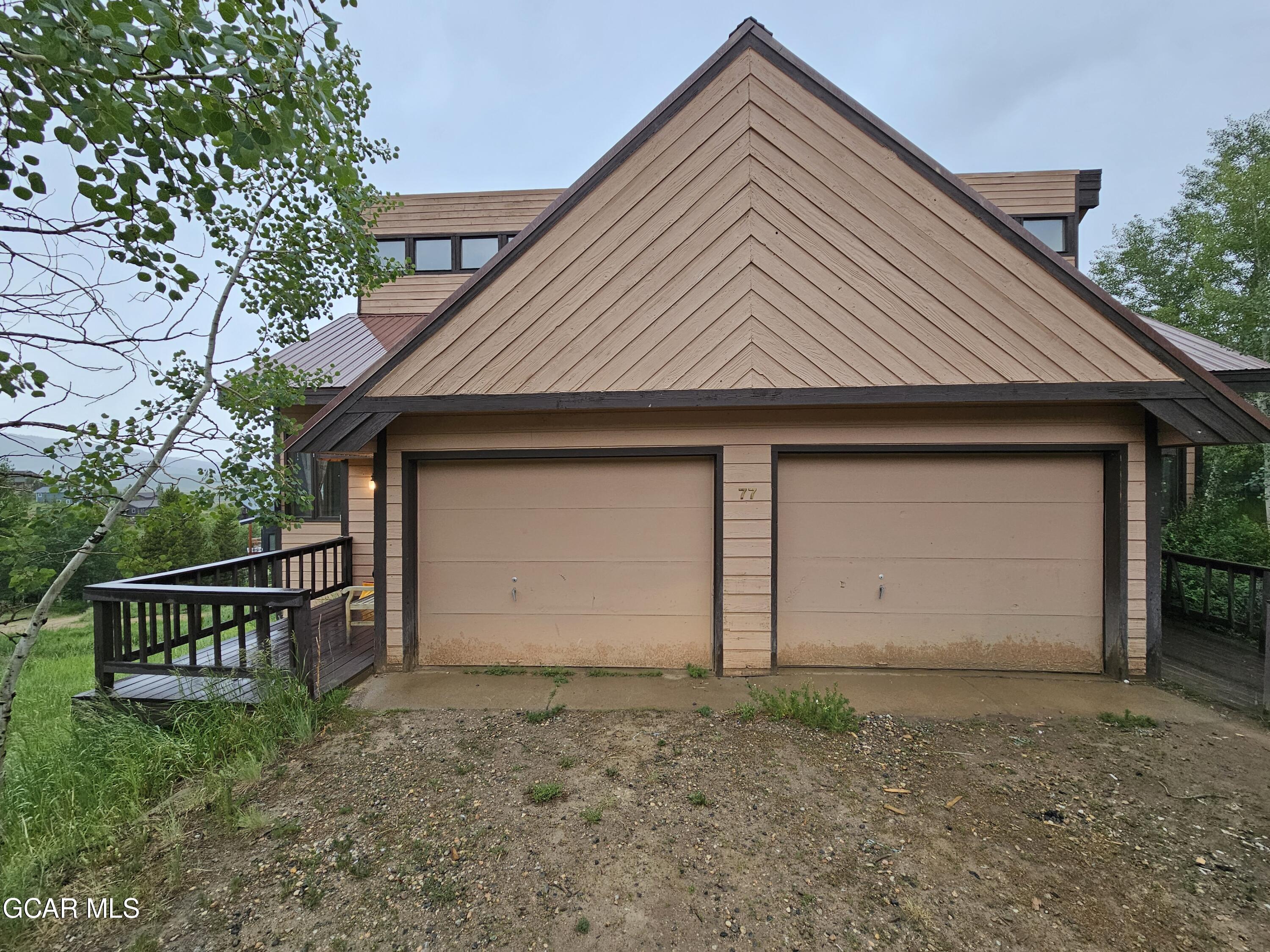 77 GCR 8990 Court