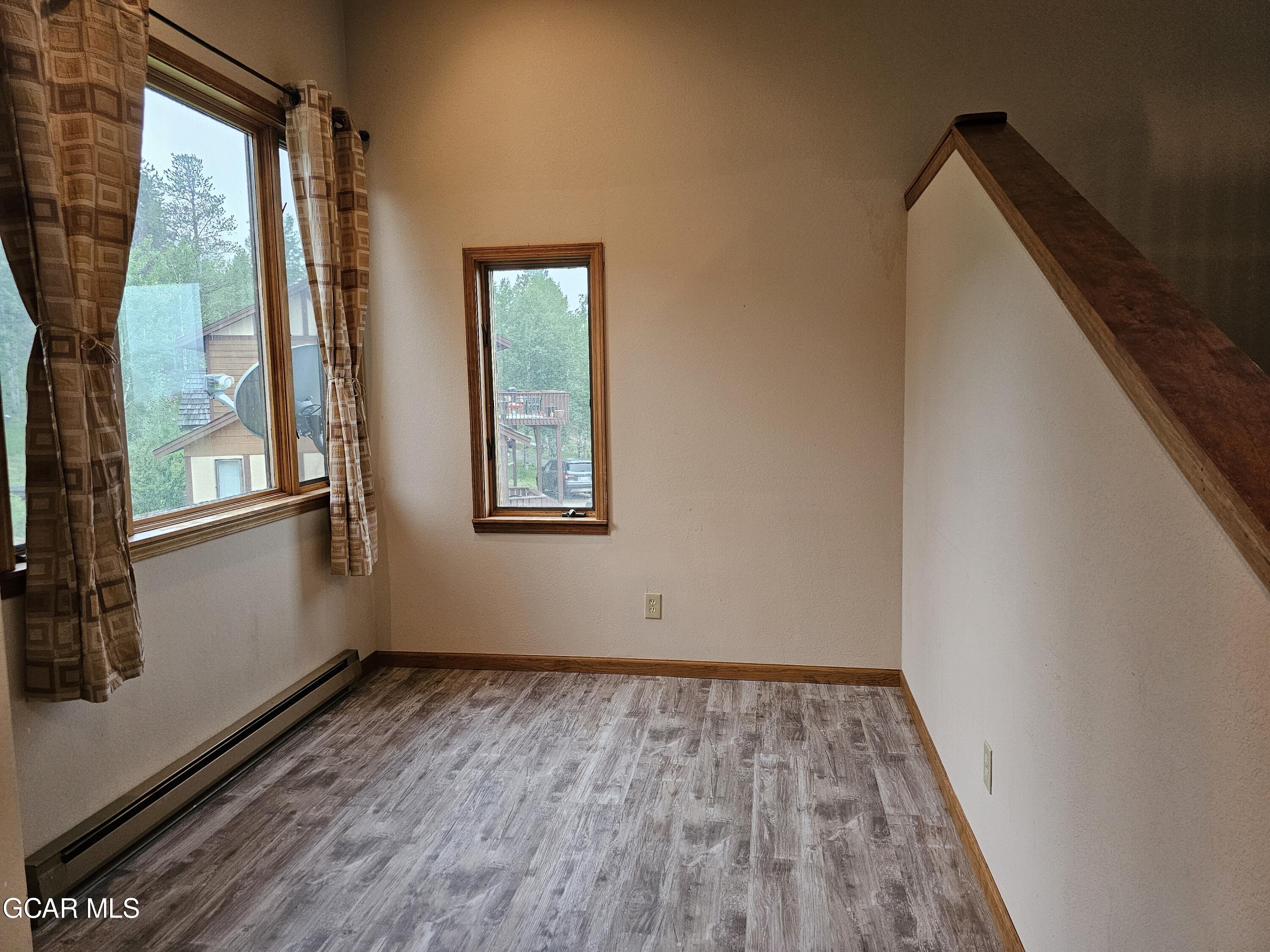 77 GCR 8990 Court
