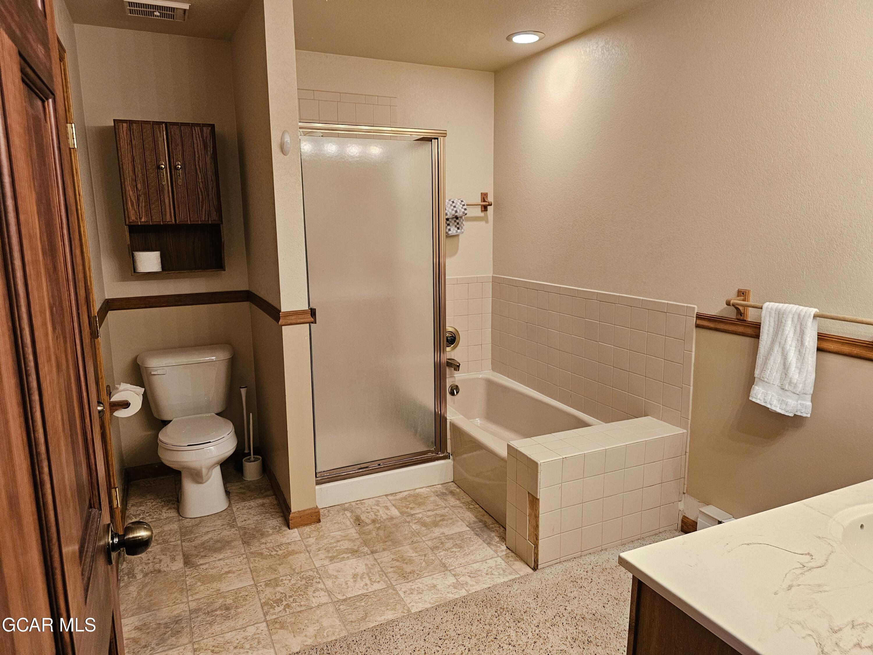 77 GCR 8990 Court