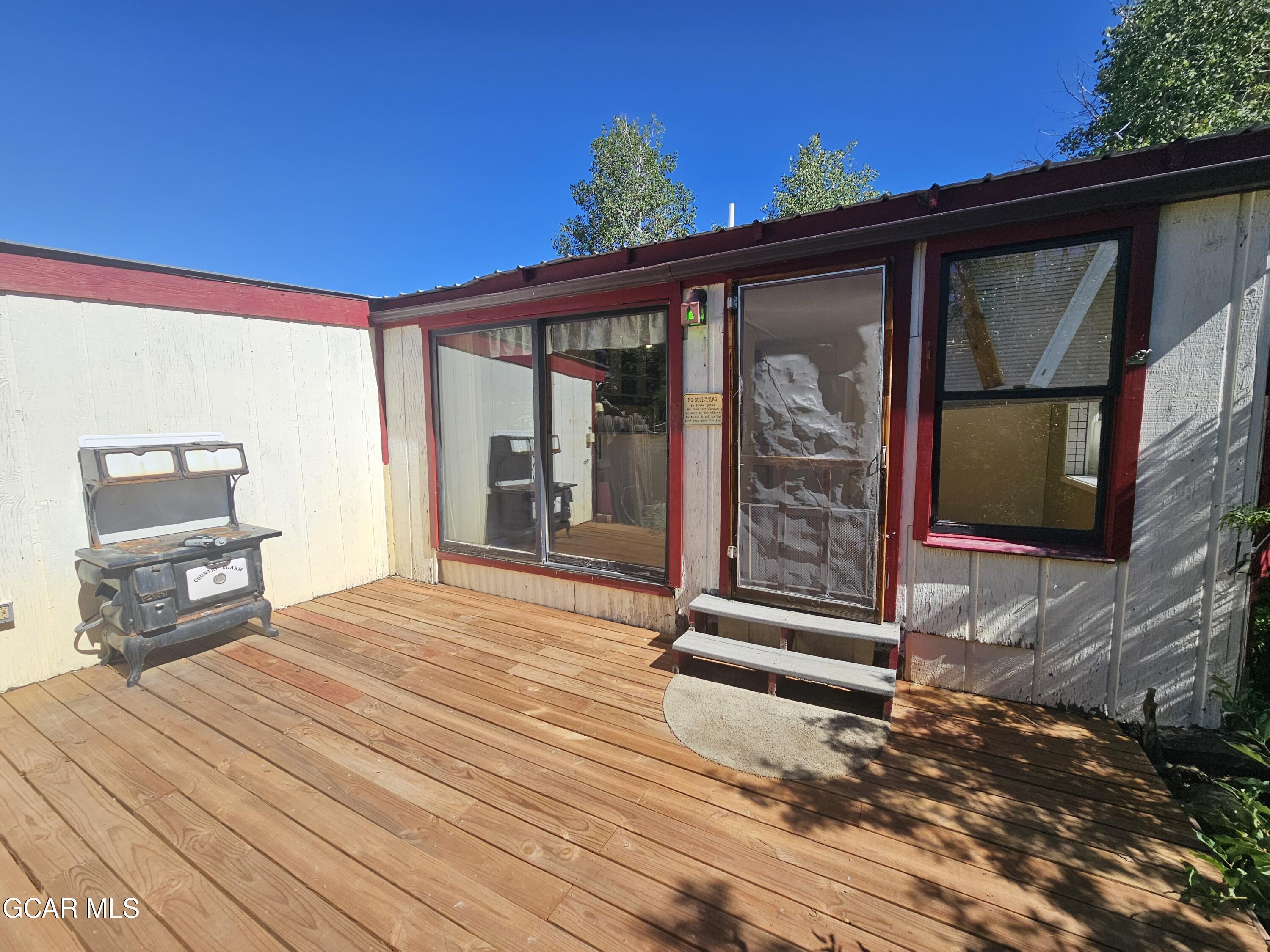 331 CASA Drive