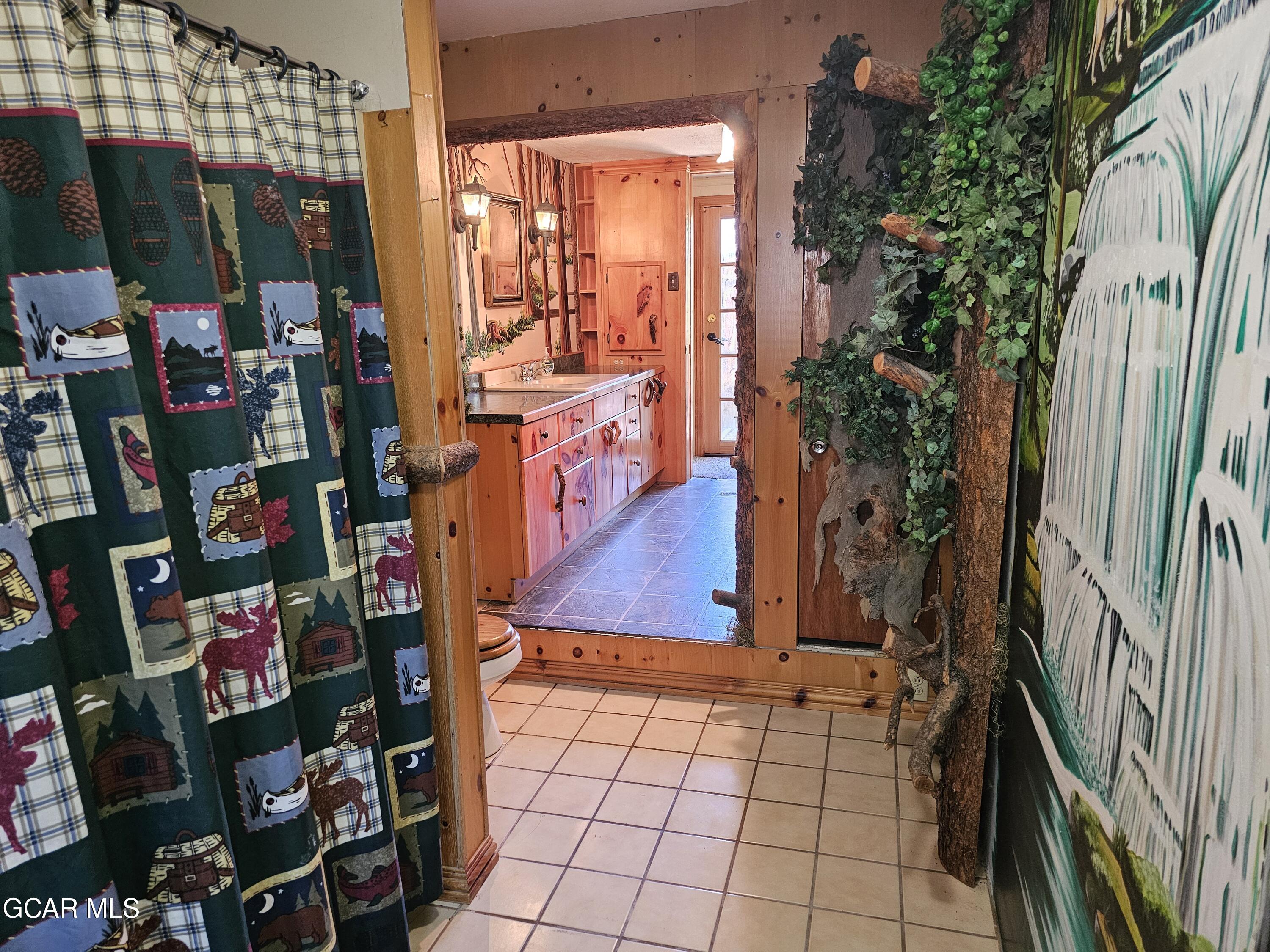 331 CASA Drive