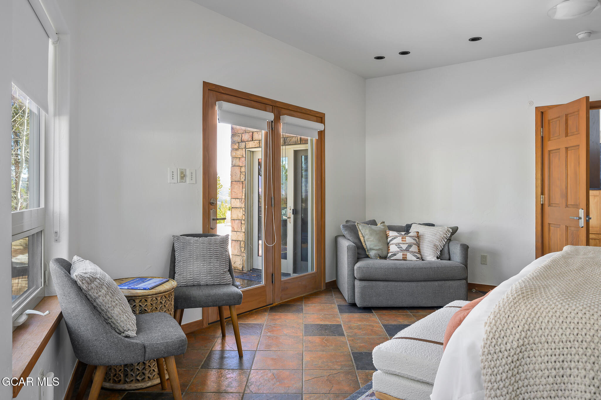 2940 Golf Course Circle