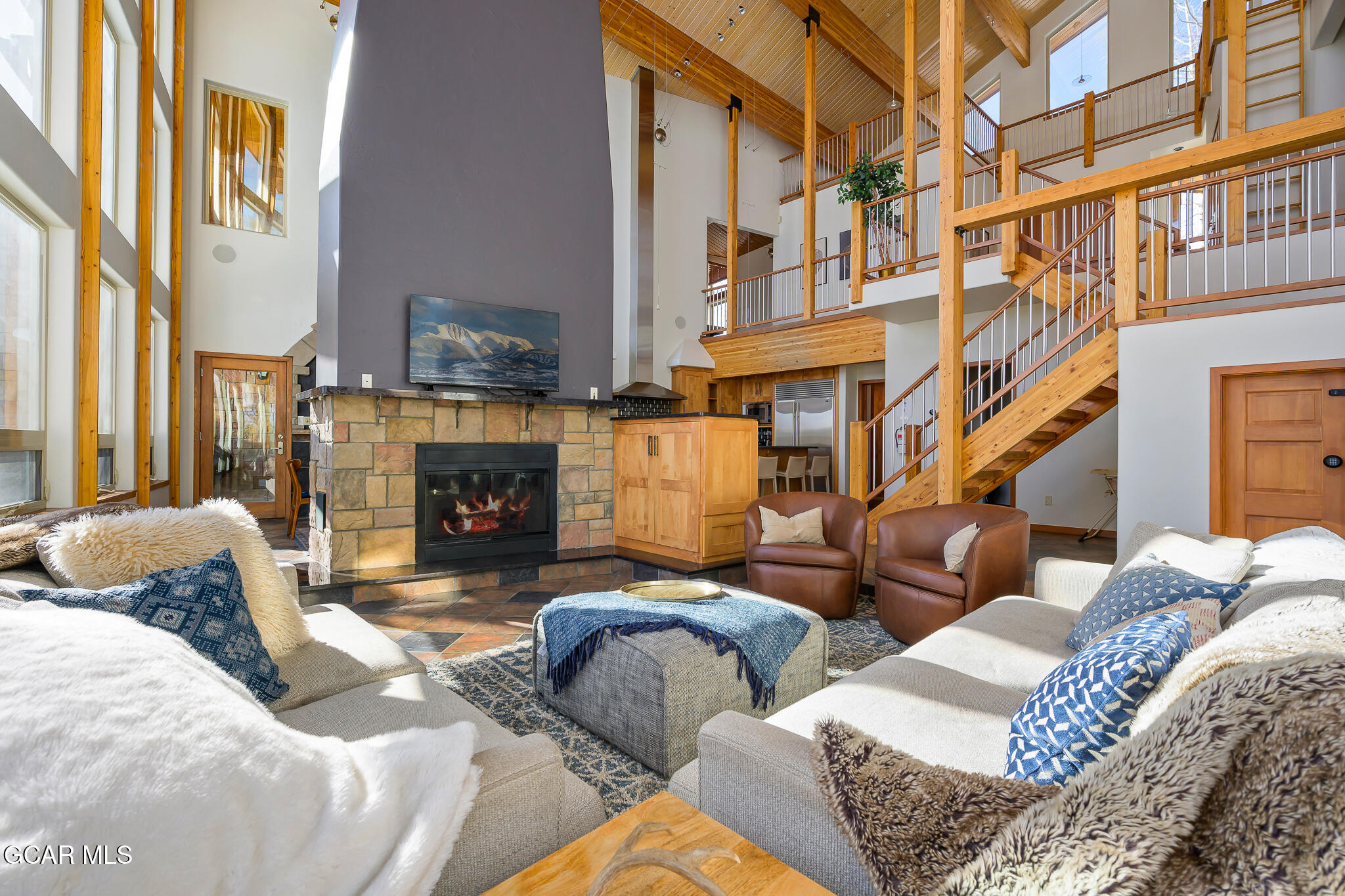2940 Golf Course Circle