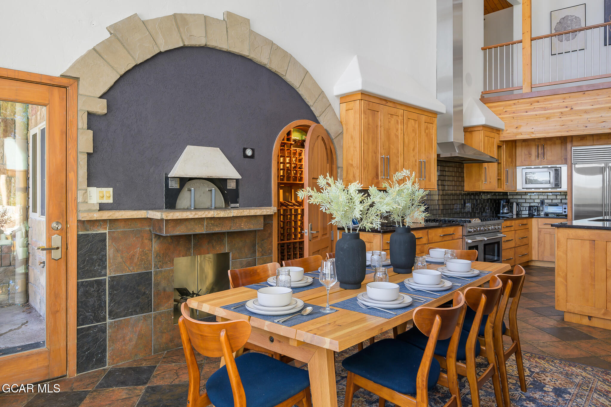 2940 Golf Course Circle