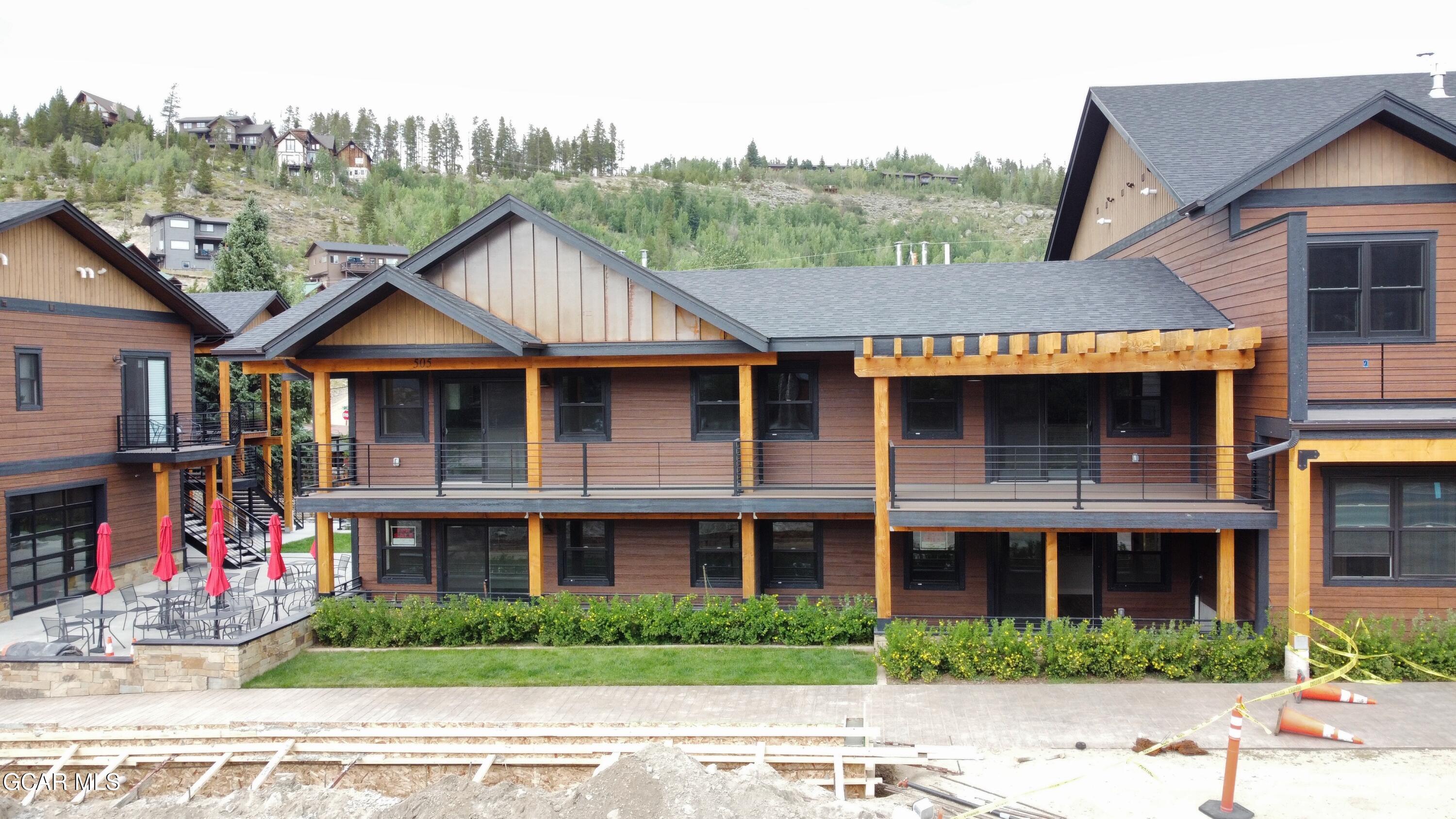 505 GRAND Avenue 103