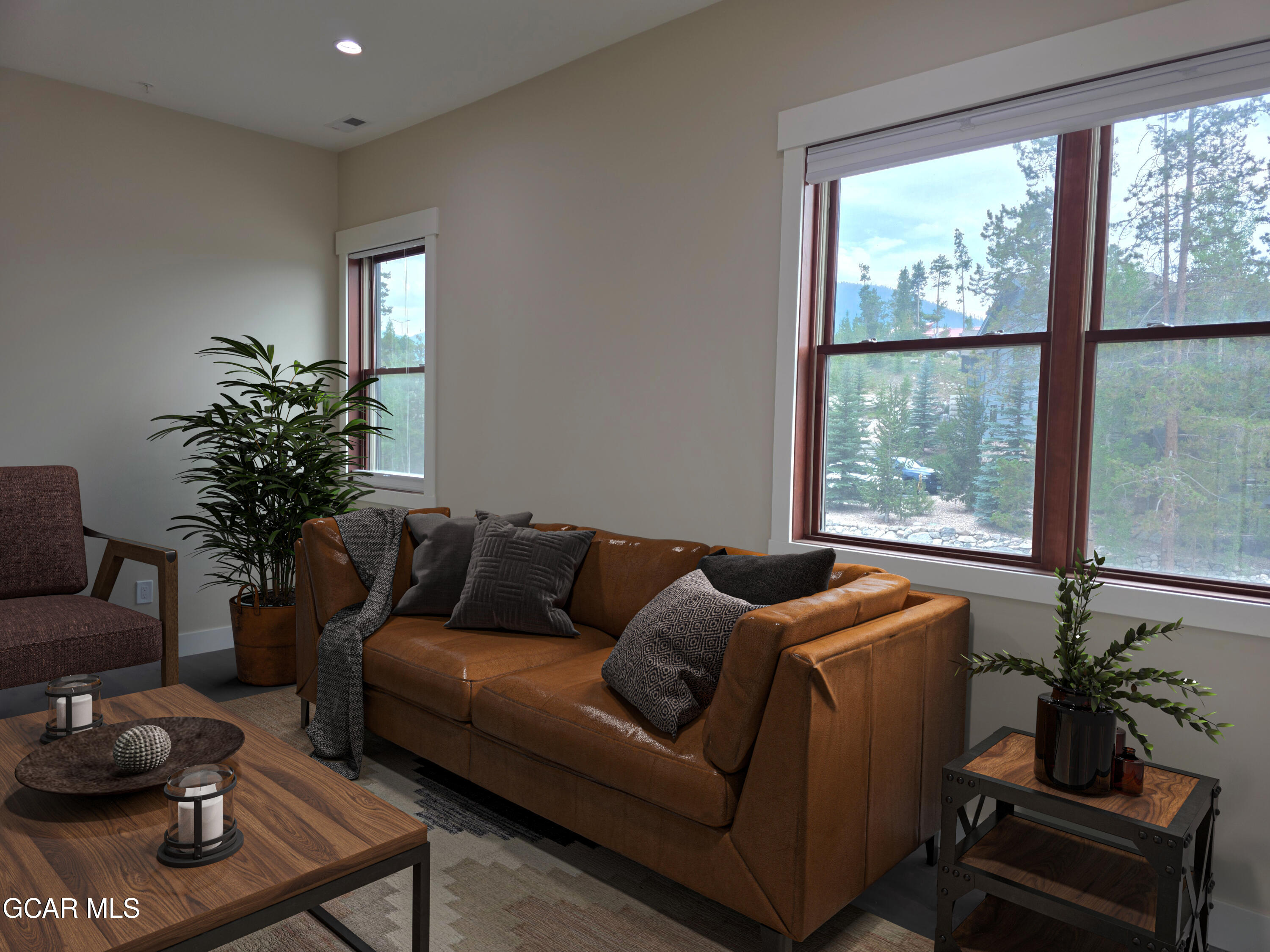 505 GRAND Avenue 202