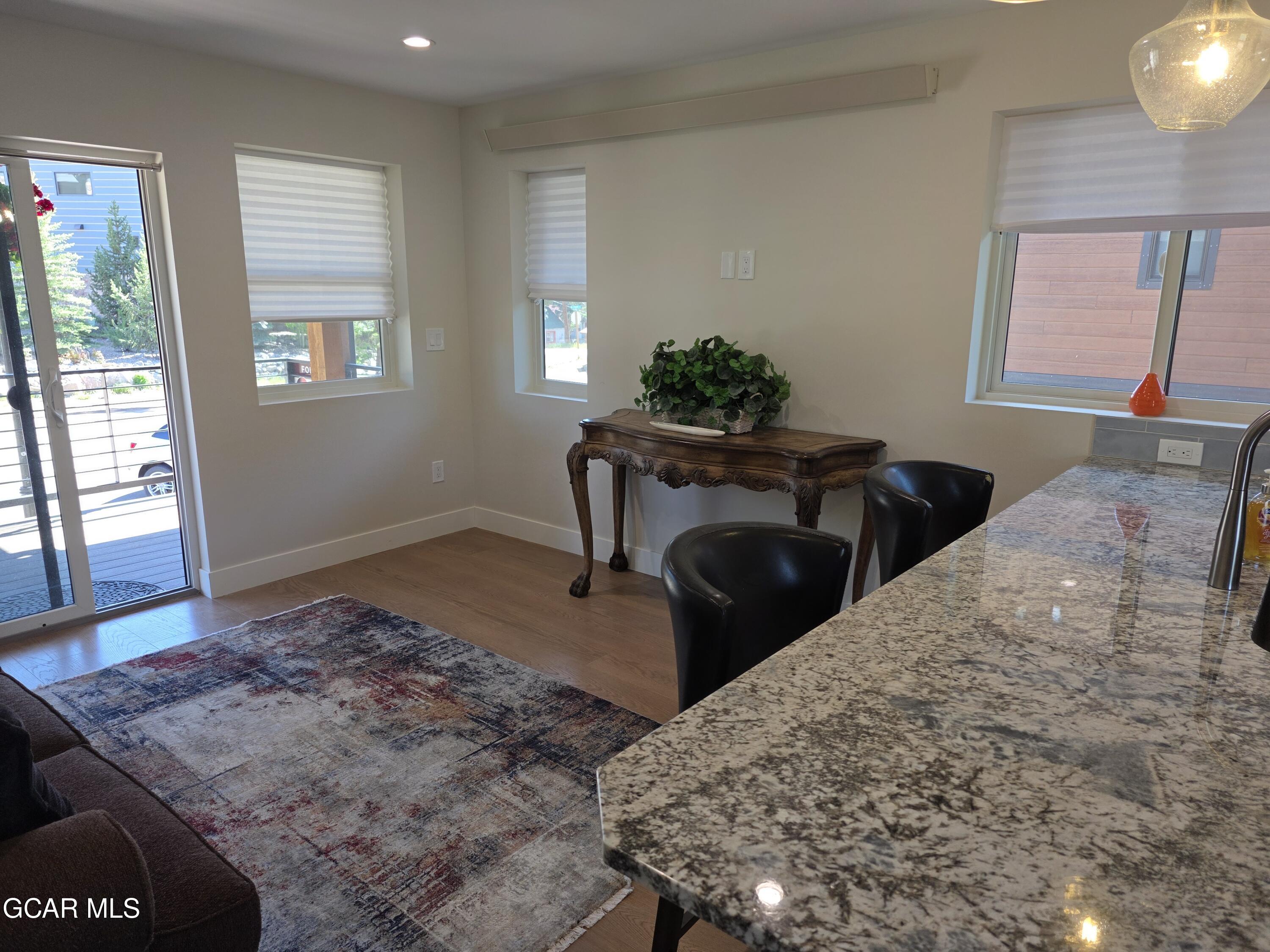 505 GRAND Avenue 206