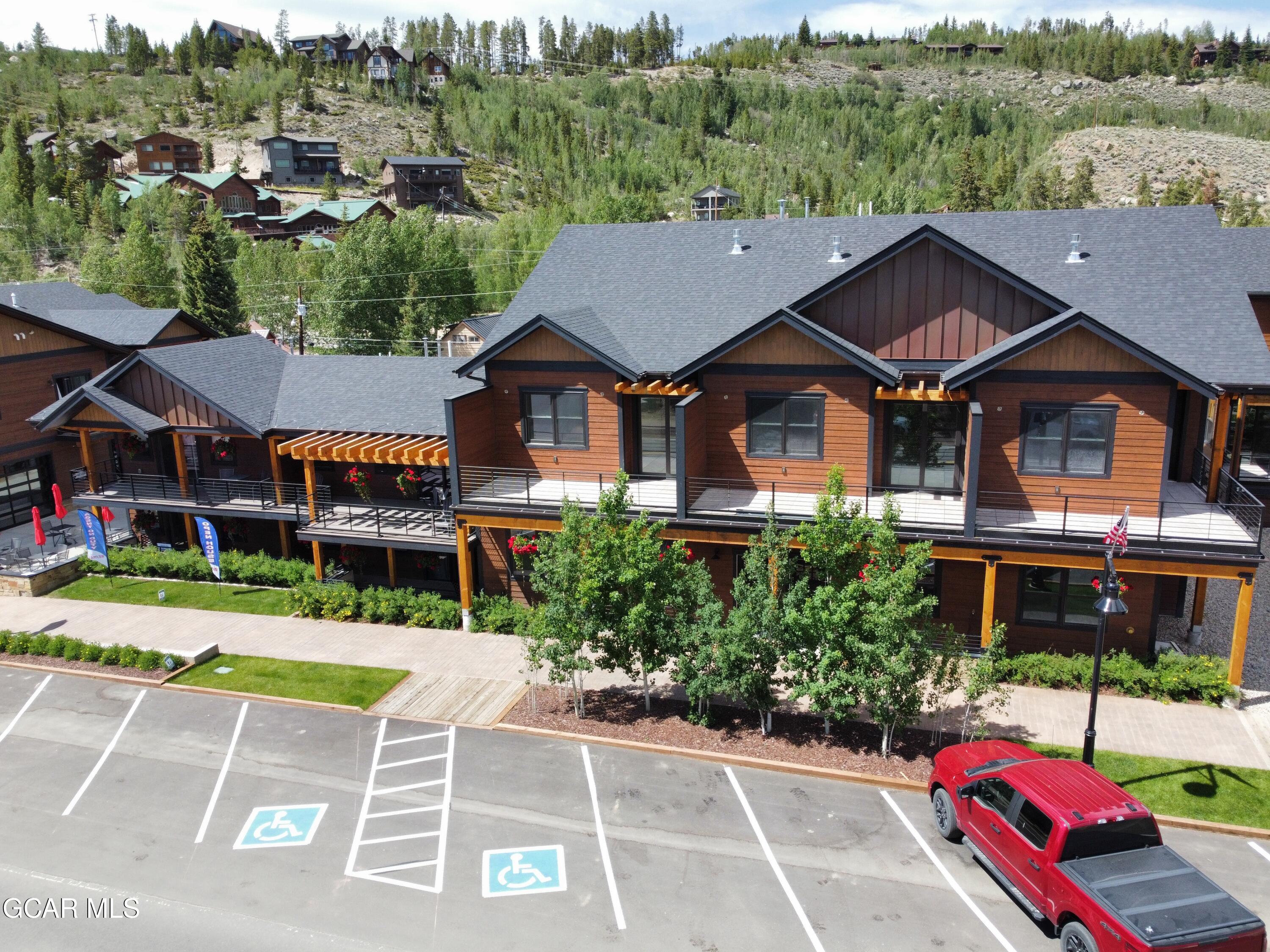 505 GRAND Avenue 206