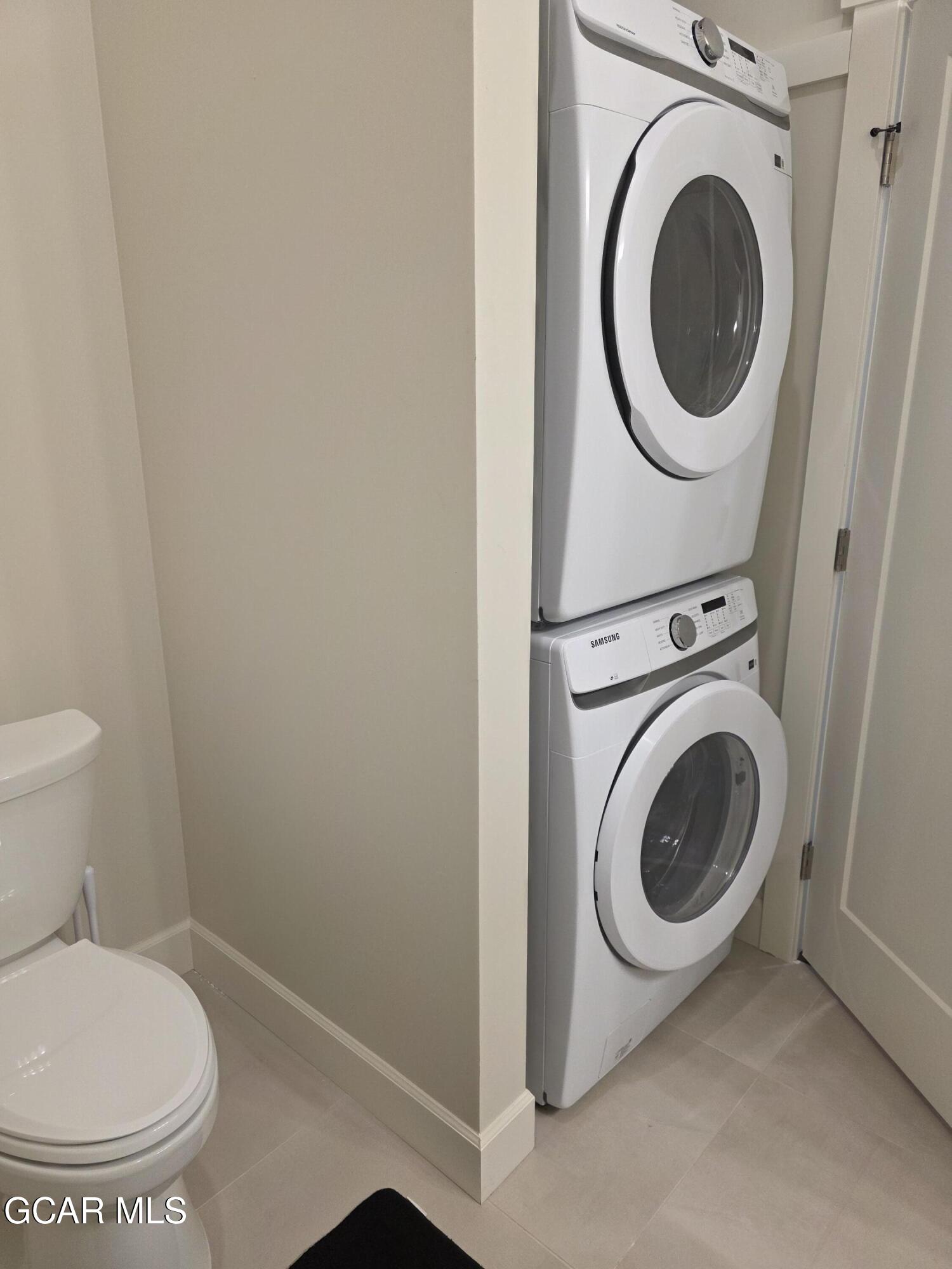 824 Grand Avenue 114