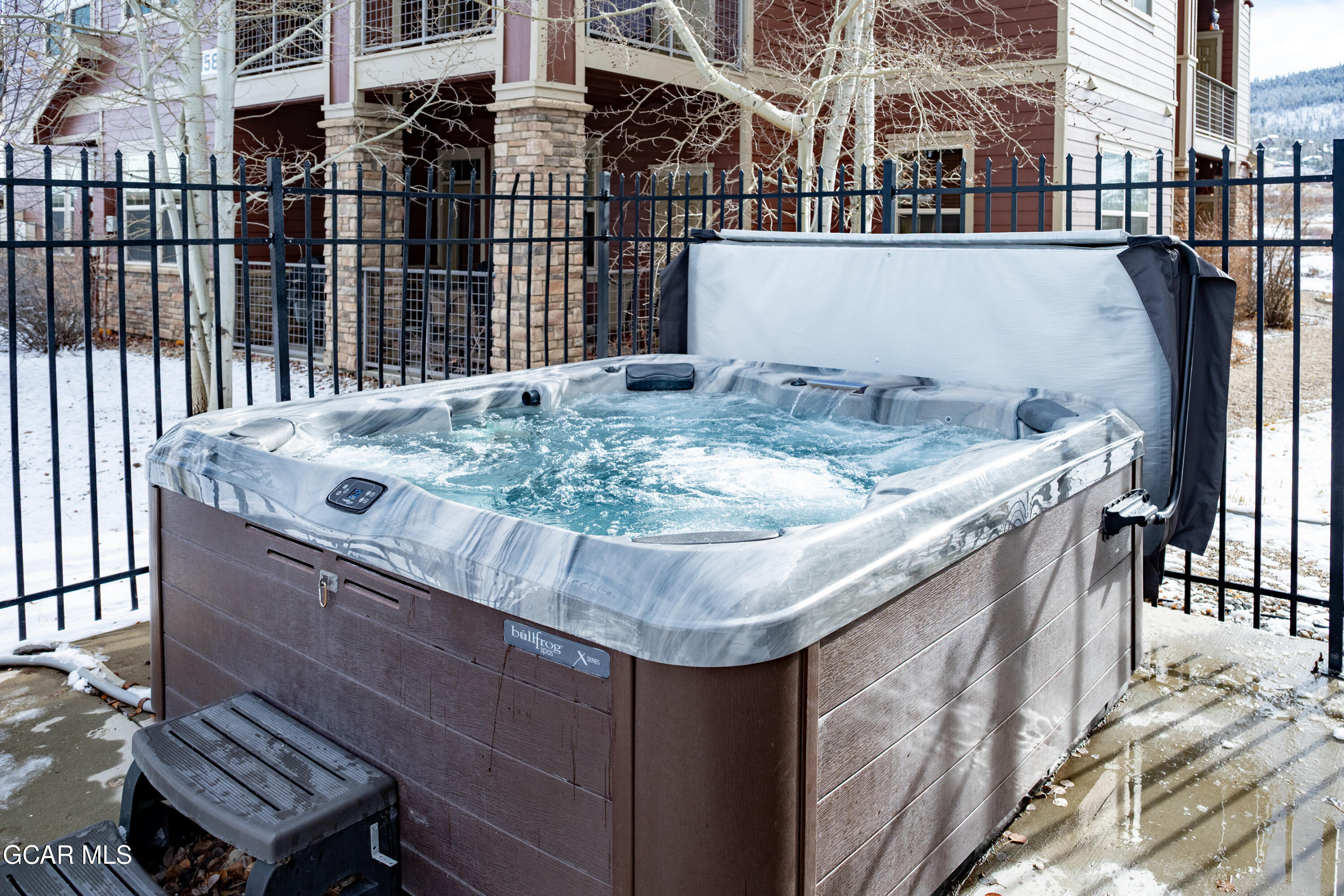 154 Village Rd #C-103