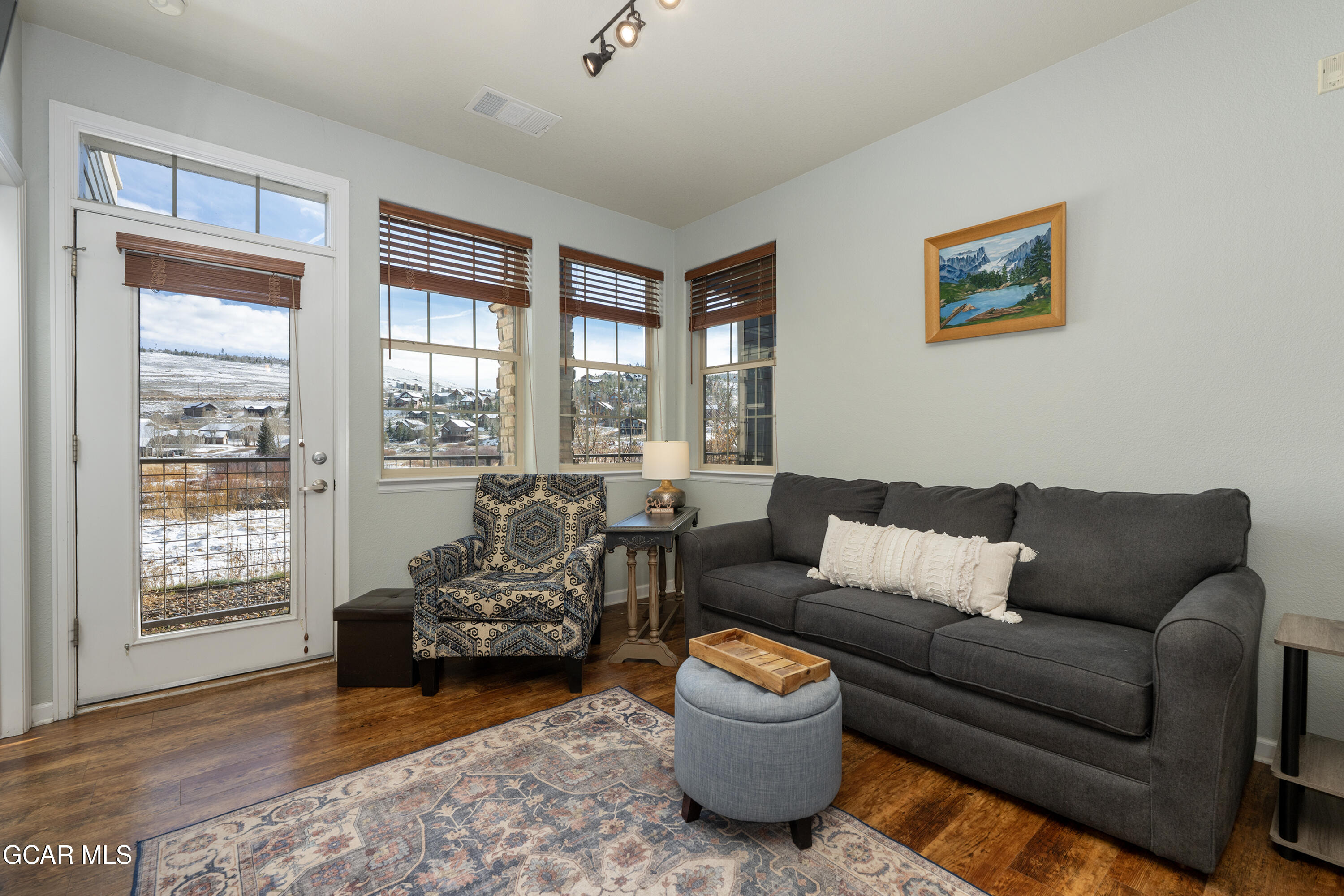 154 Village Rd #C-103