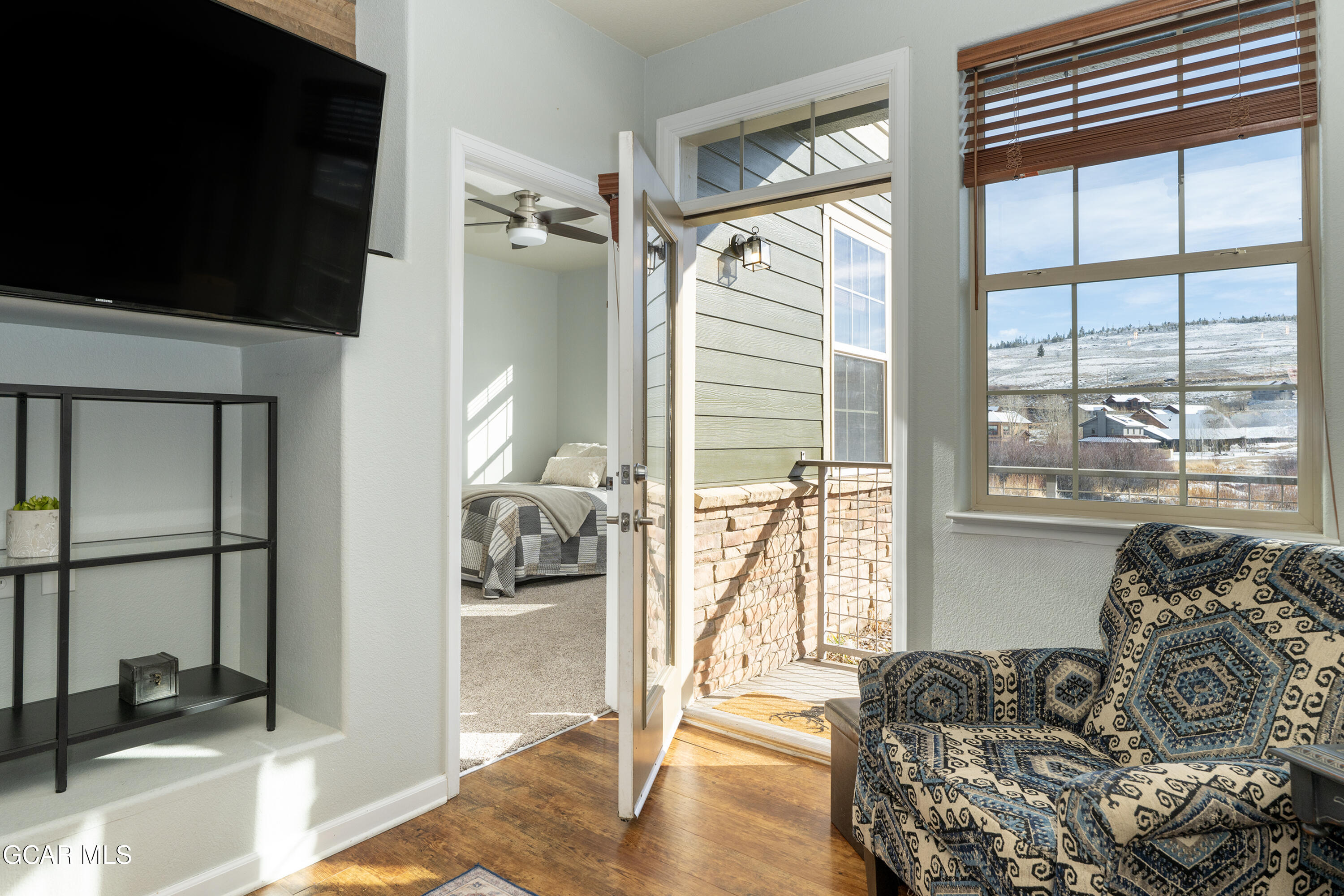 154 Village Rd #C-103