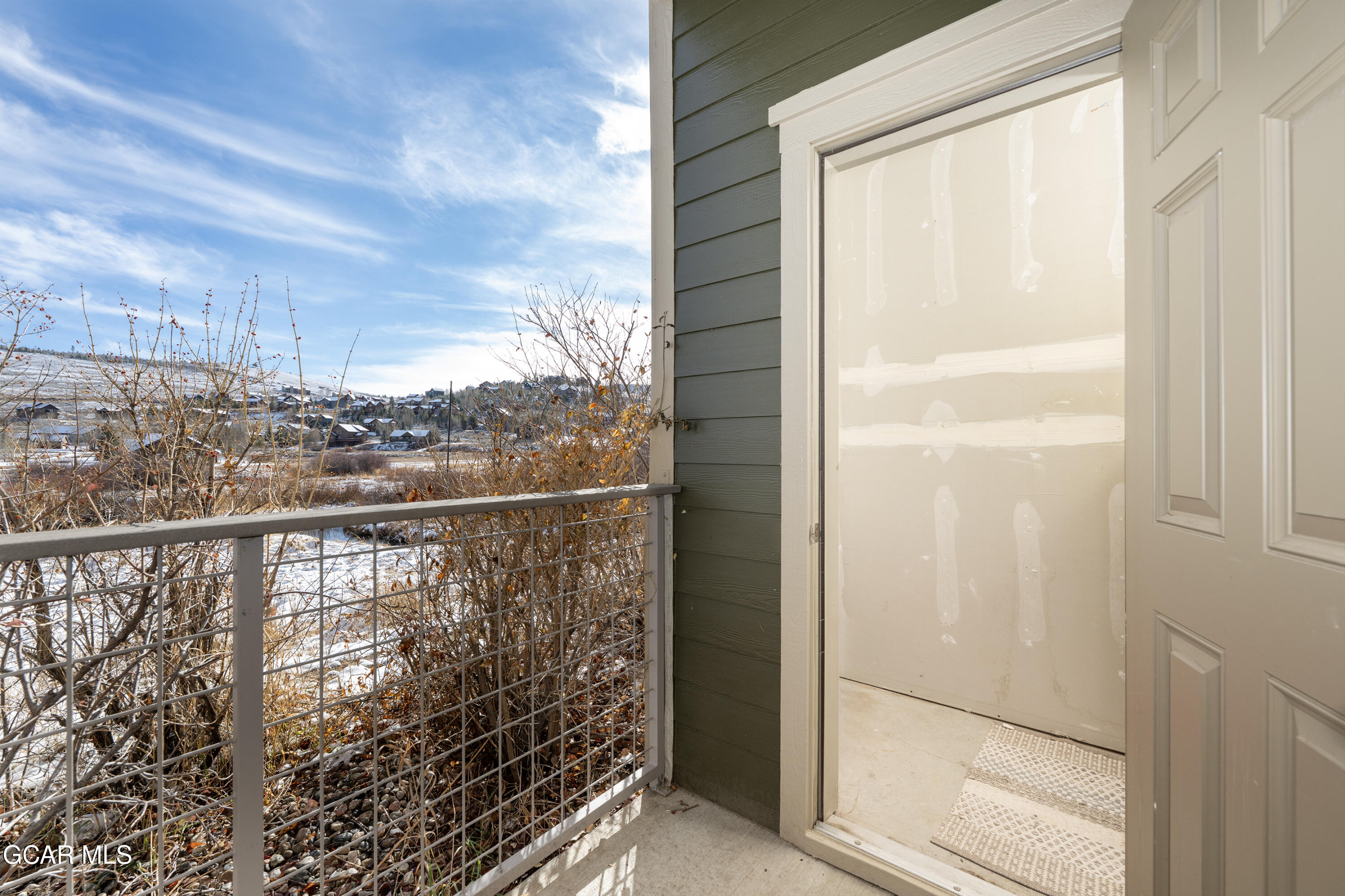 154 Village Rd #C-103