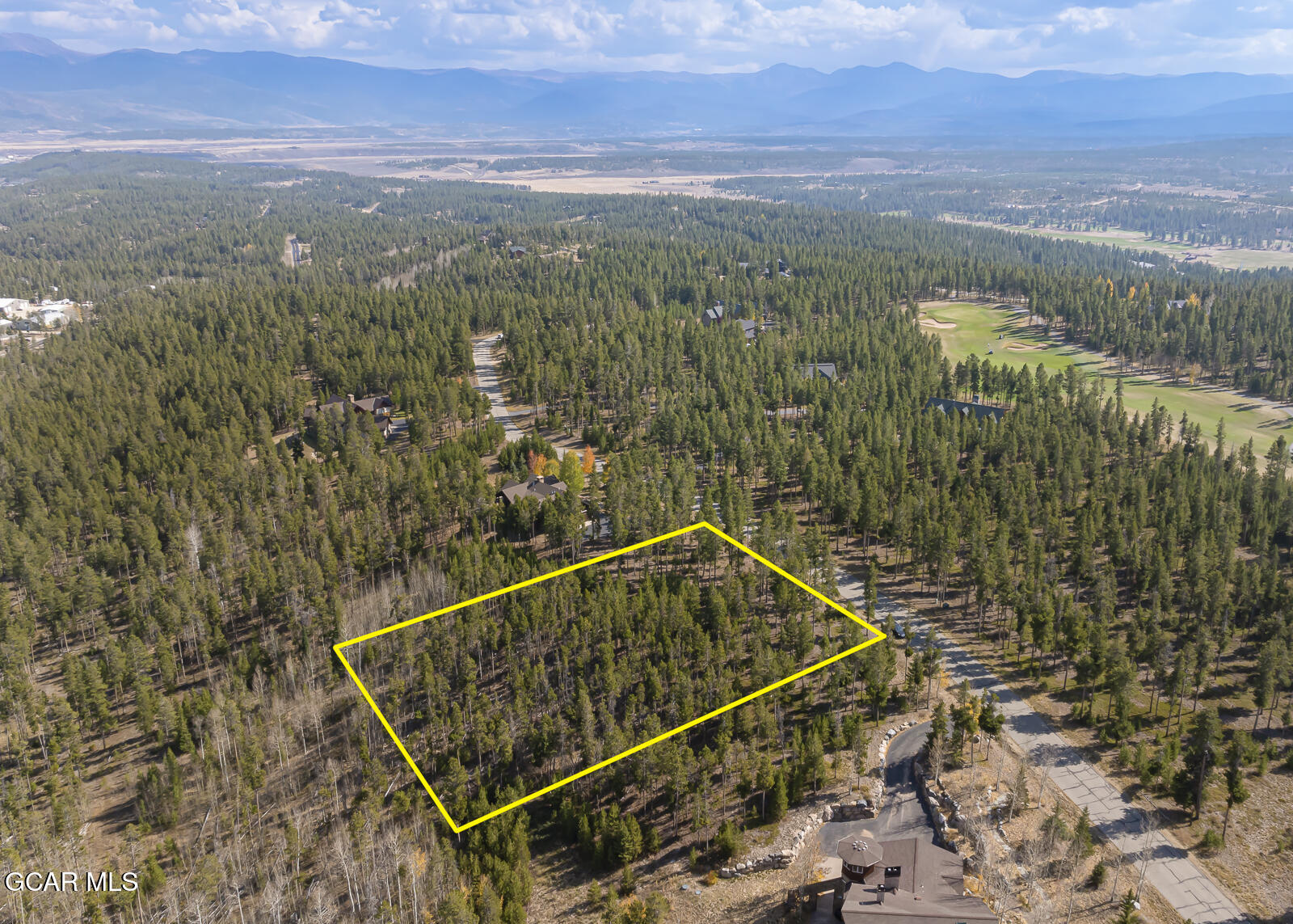 3004 Golf Course Circle