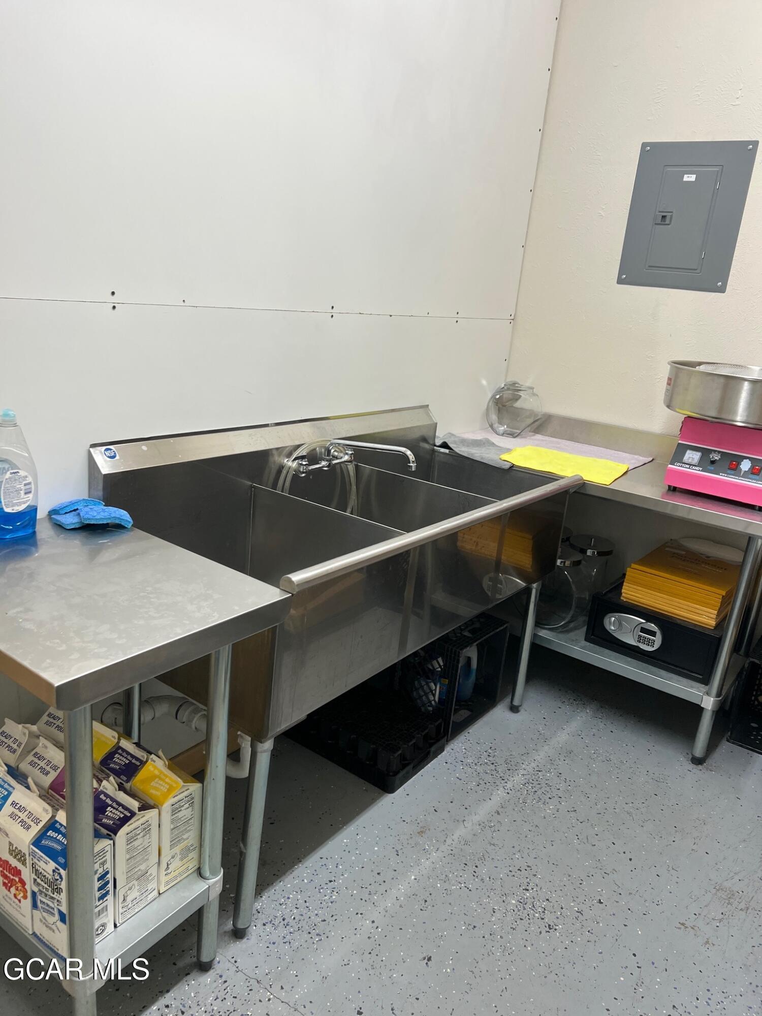 78415 US HWY 40 200B