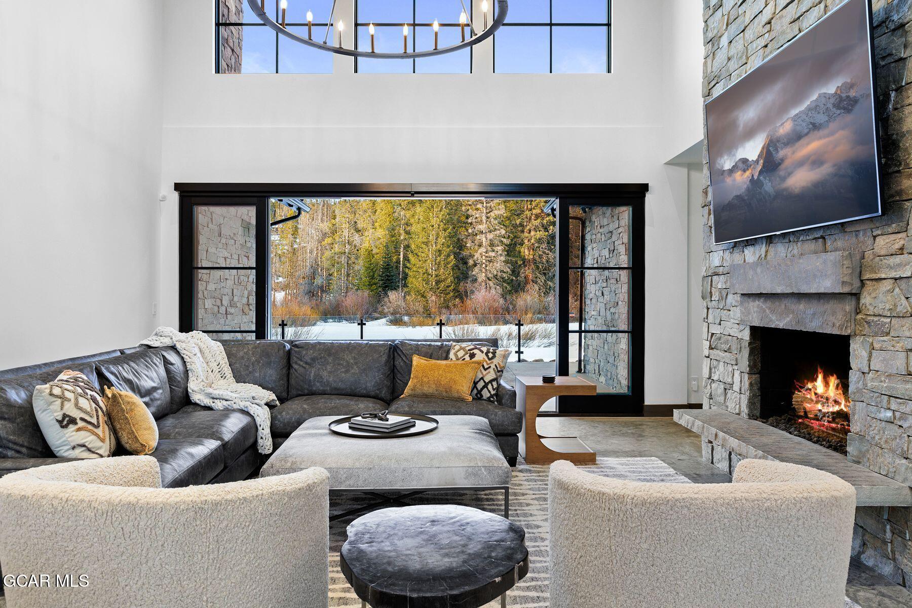 212 Beaver Lodge Road
