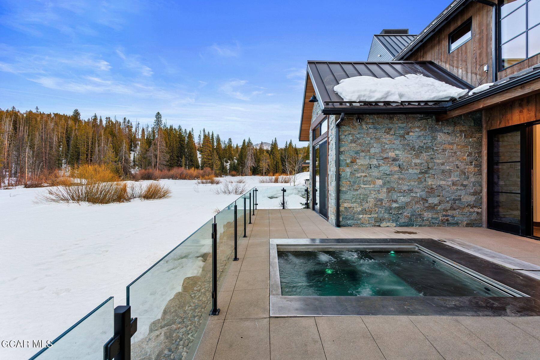 212 Beaver Lodge Road