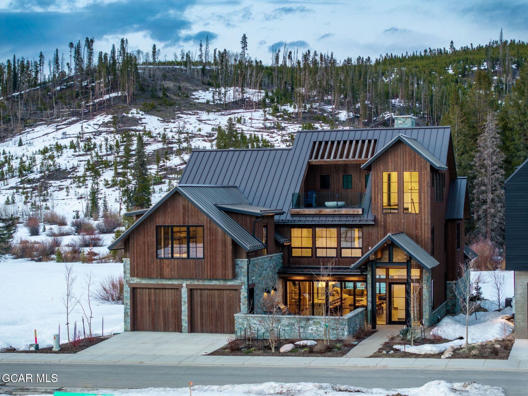 212 Beaver Lodge Road