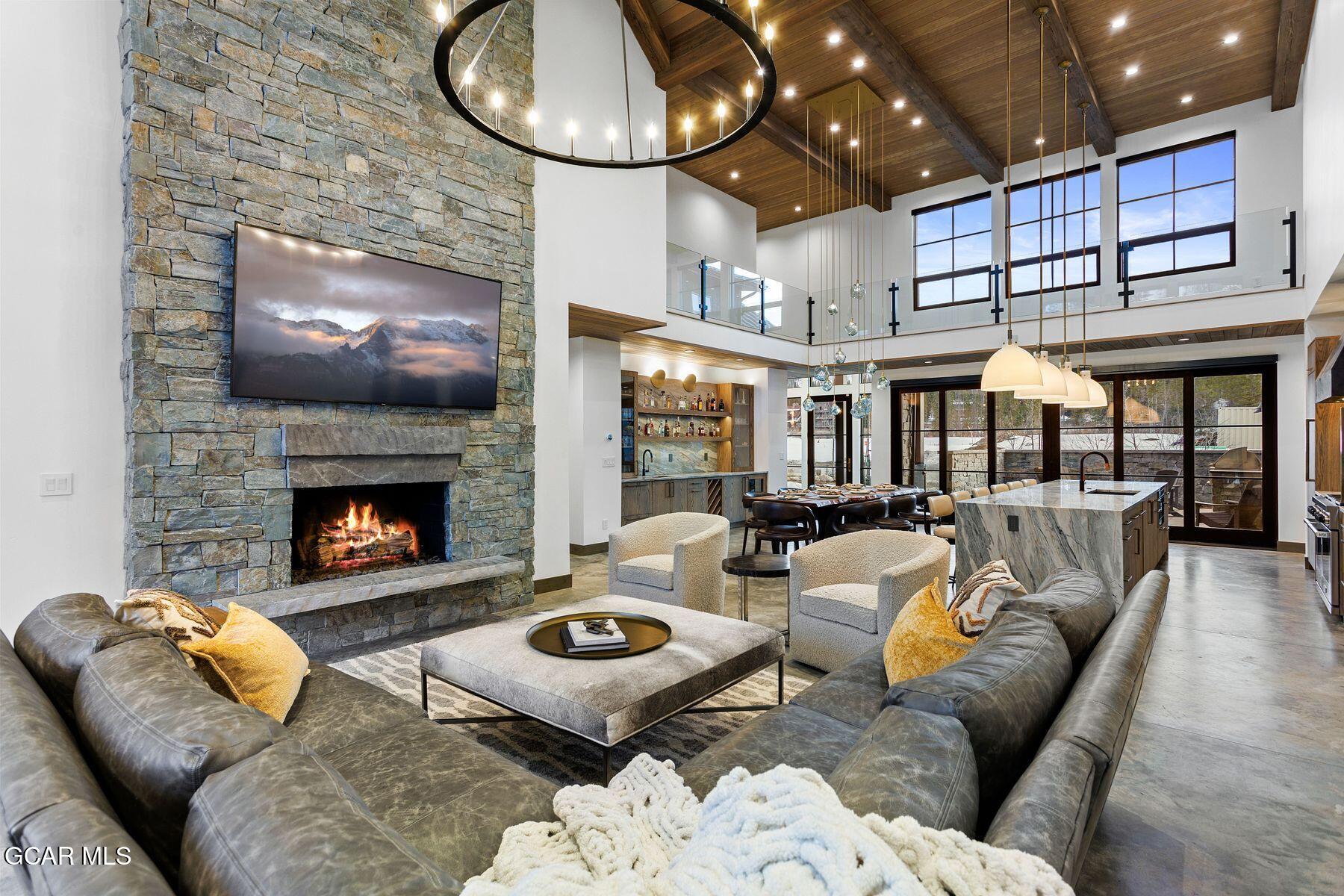 212 Beaver Lodge Road