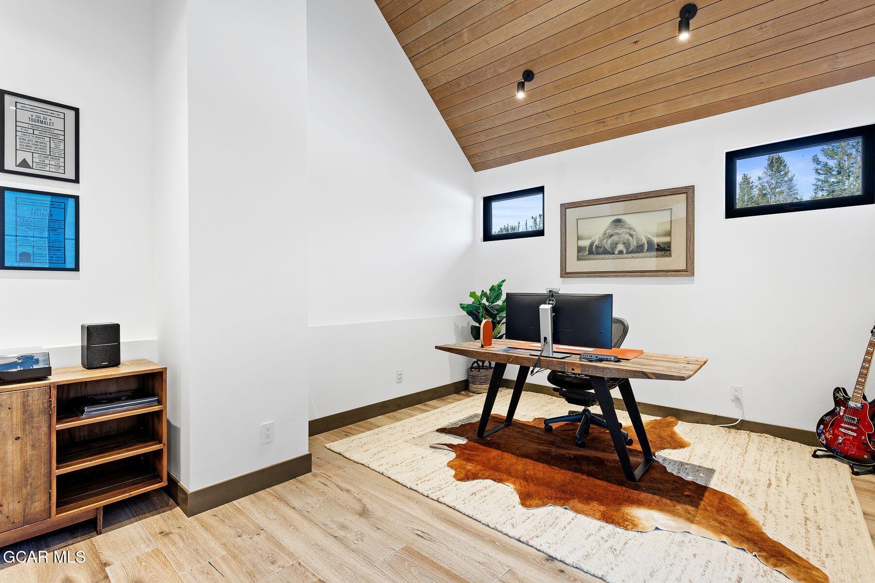 212 Beaver Lodge Road