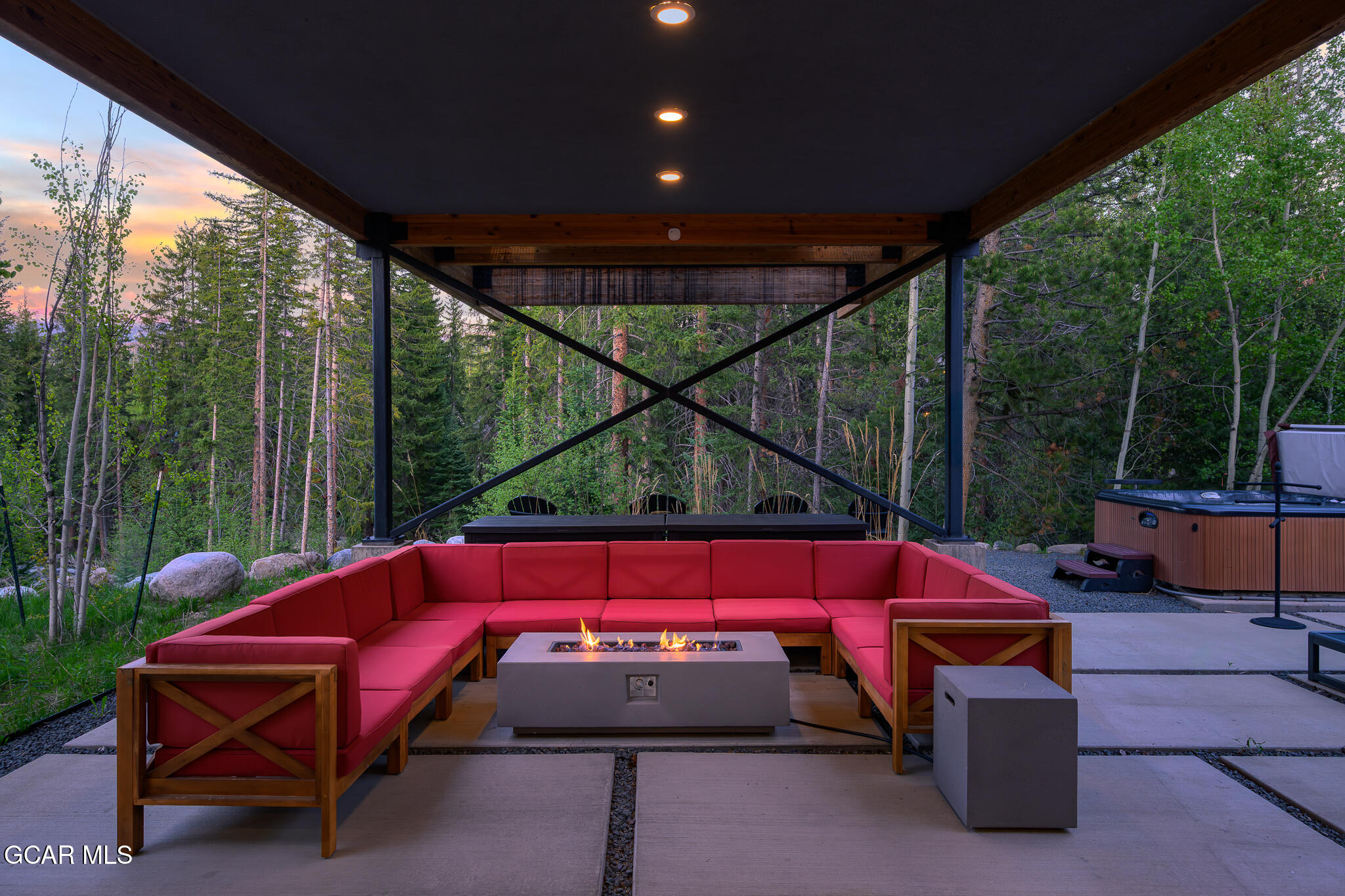 688 Vasquez Road