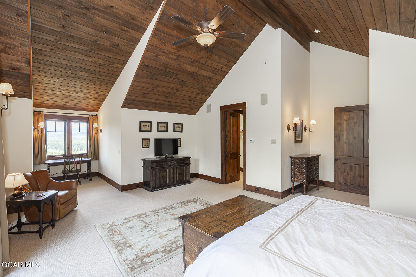 492 Golf Course Circle