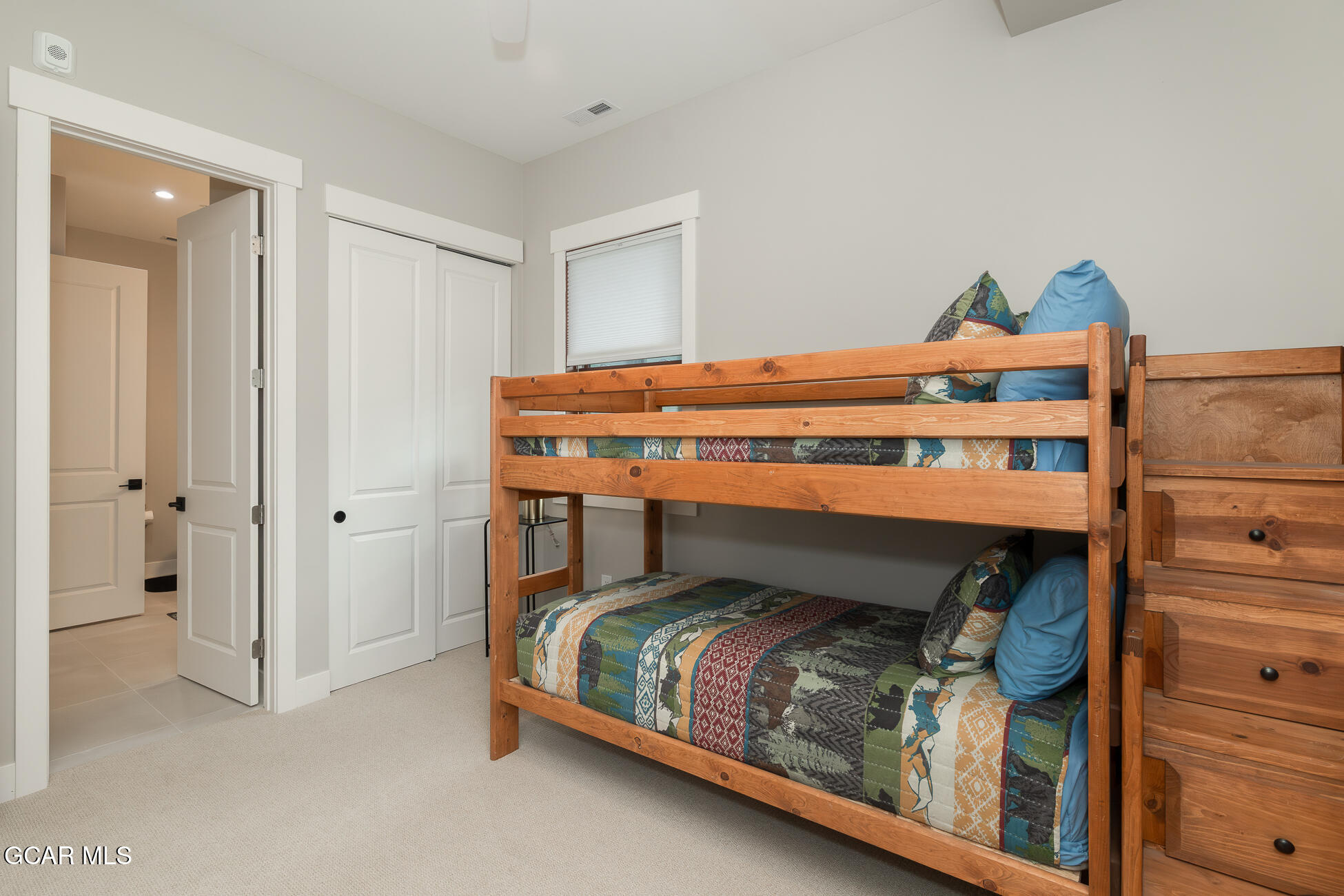 505 GRAND Avenue 204