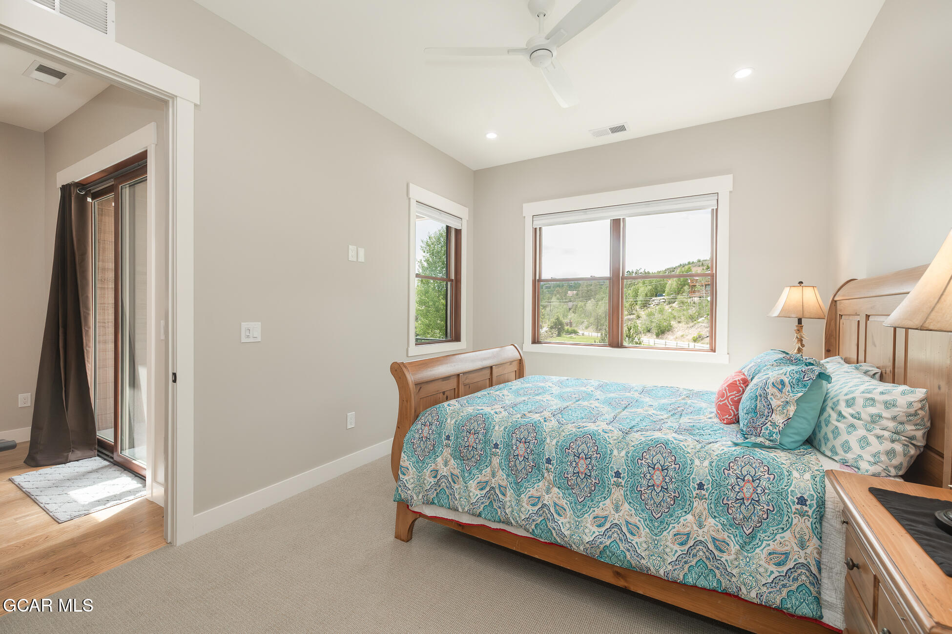 505 GRAND Avenue 204