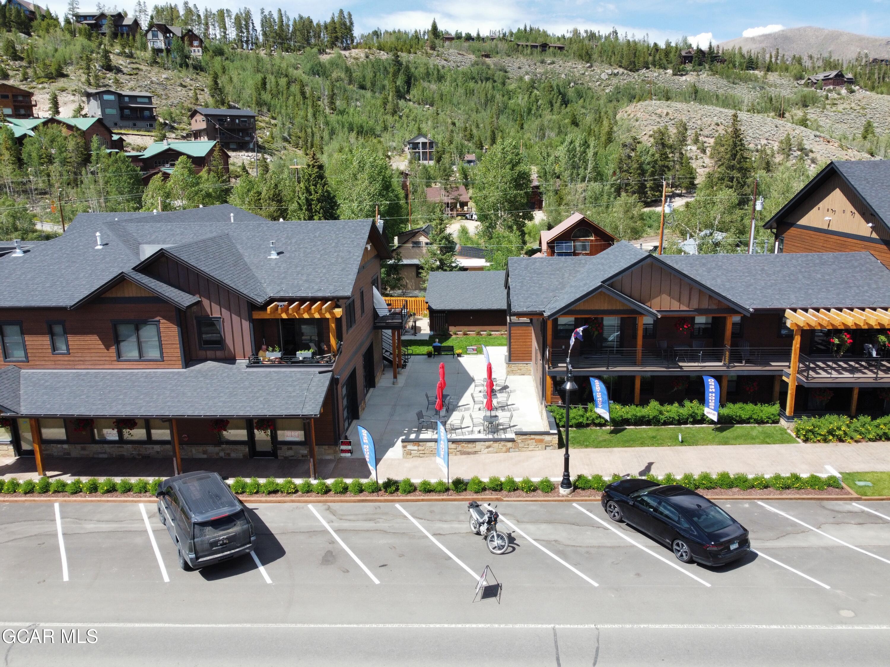 505 GRAND Avenue 204