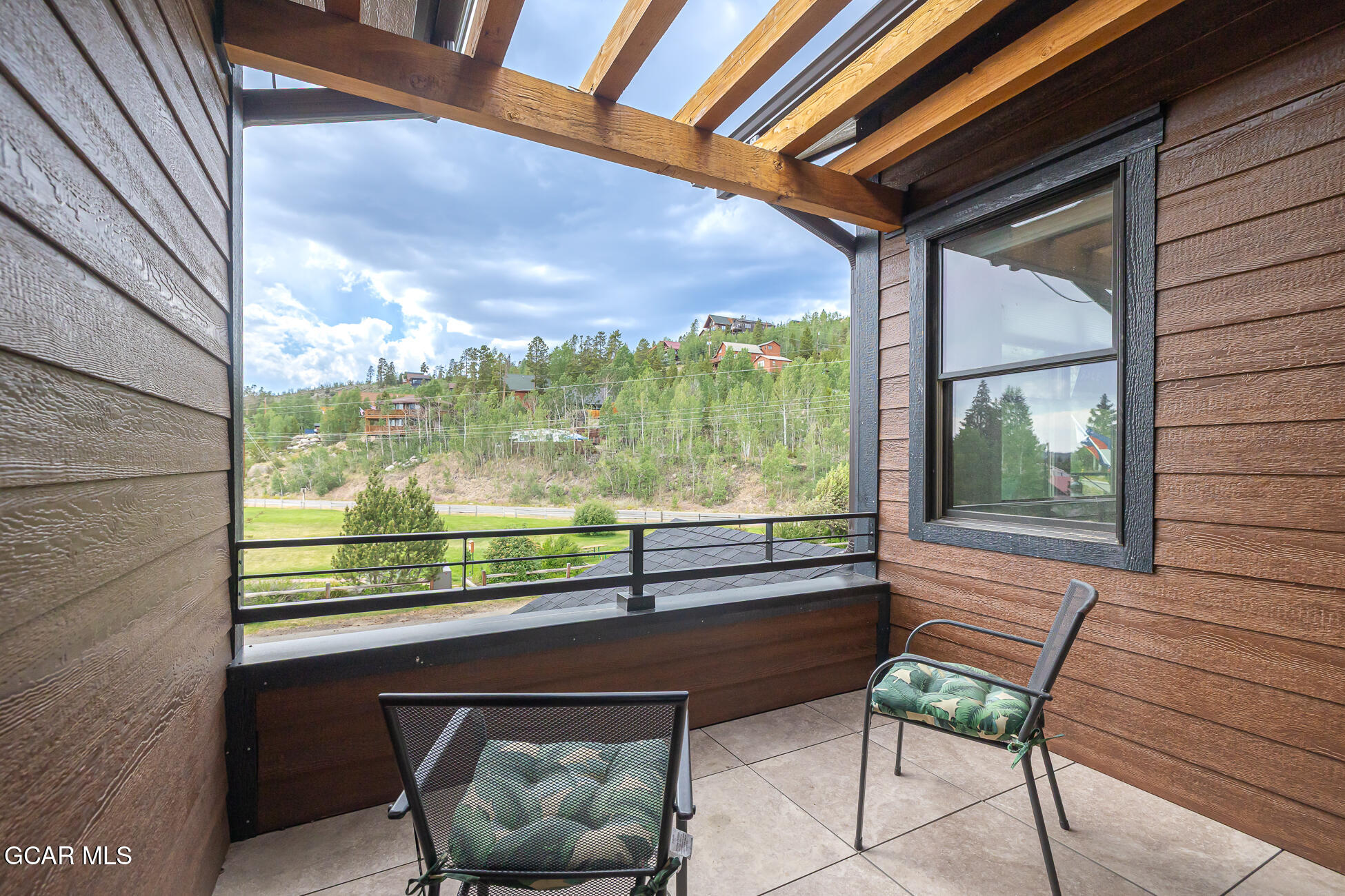 505 GRAND Avenue 204
