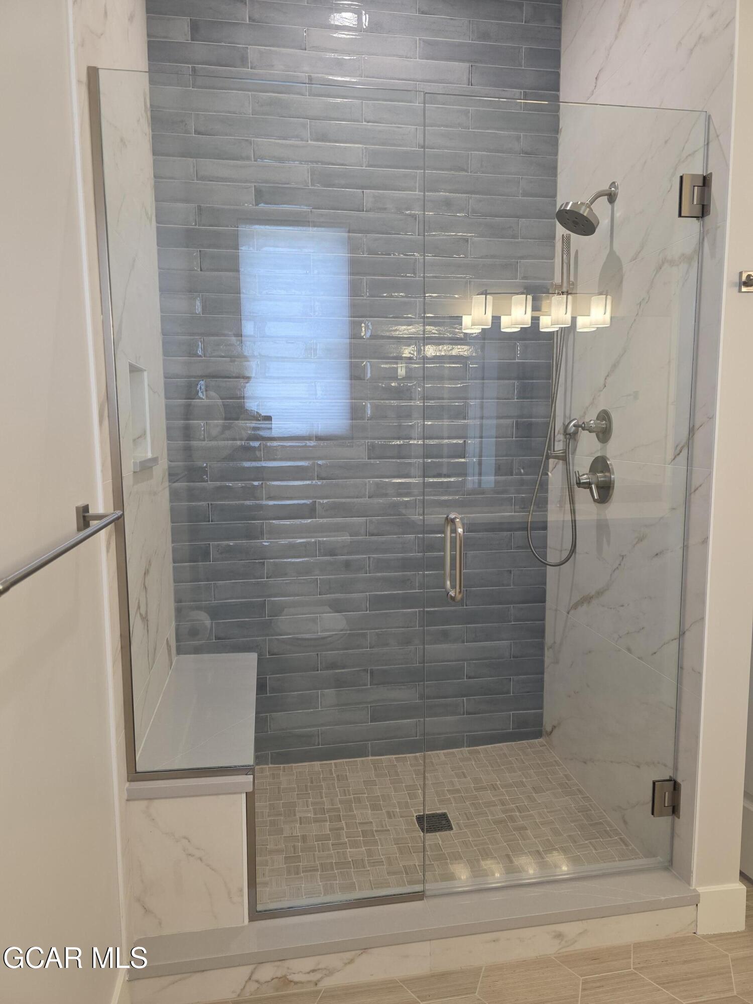 505 GRAND Avenue 201