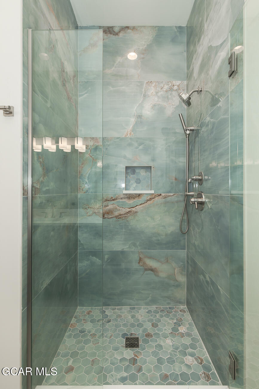 505 GRAND Avenue 203