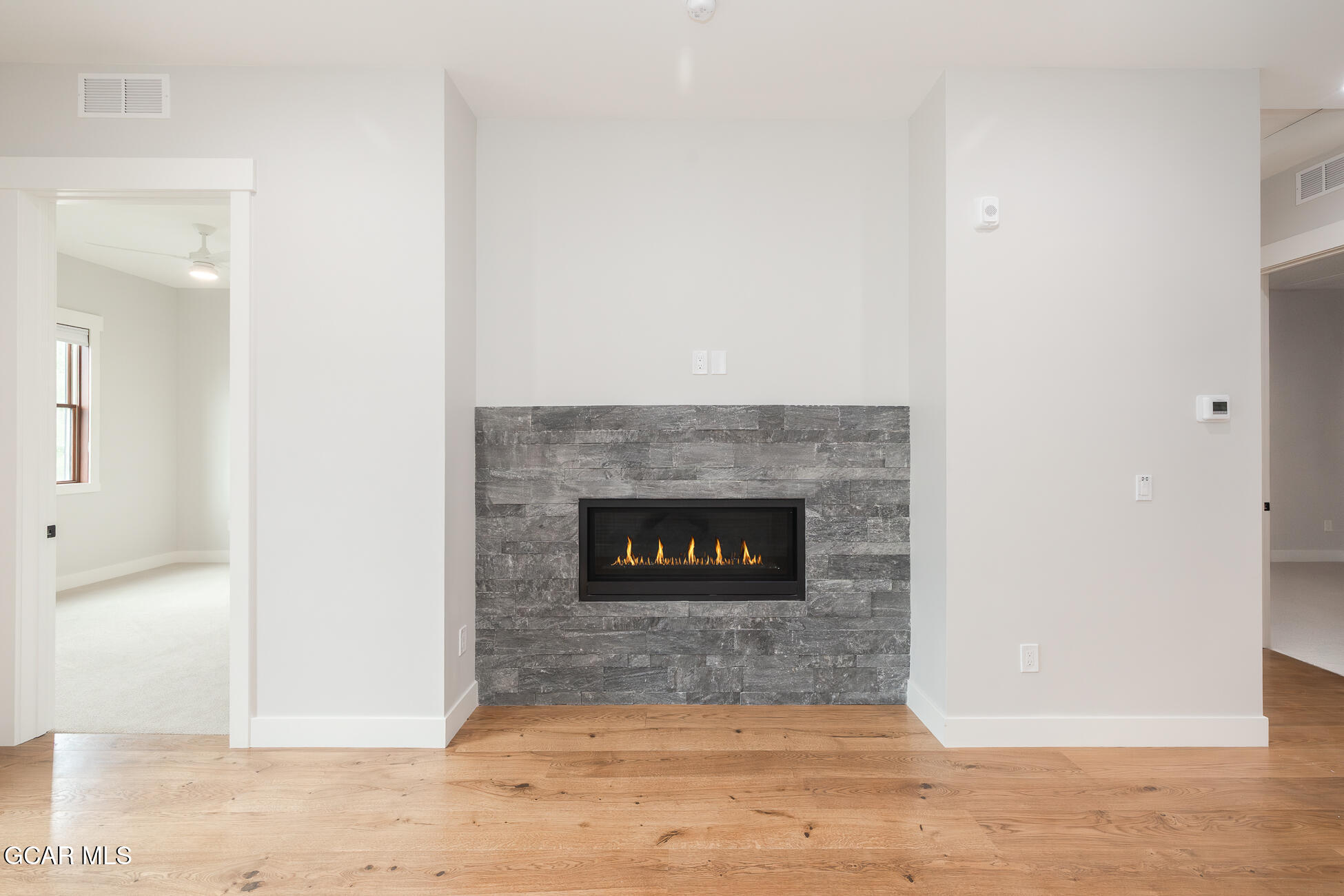 505 GRAND Avenue 203