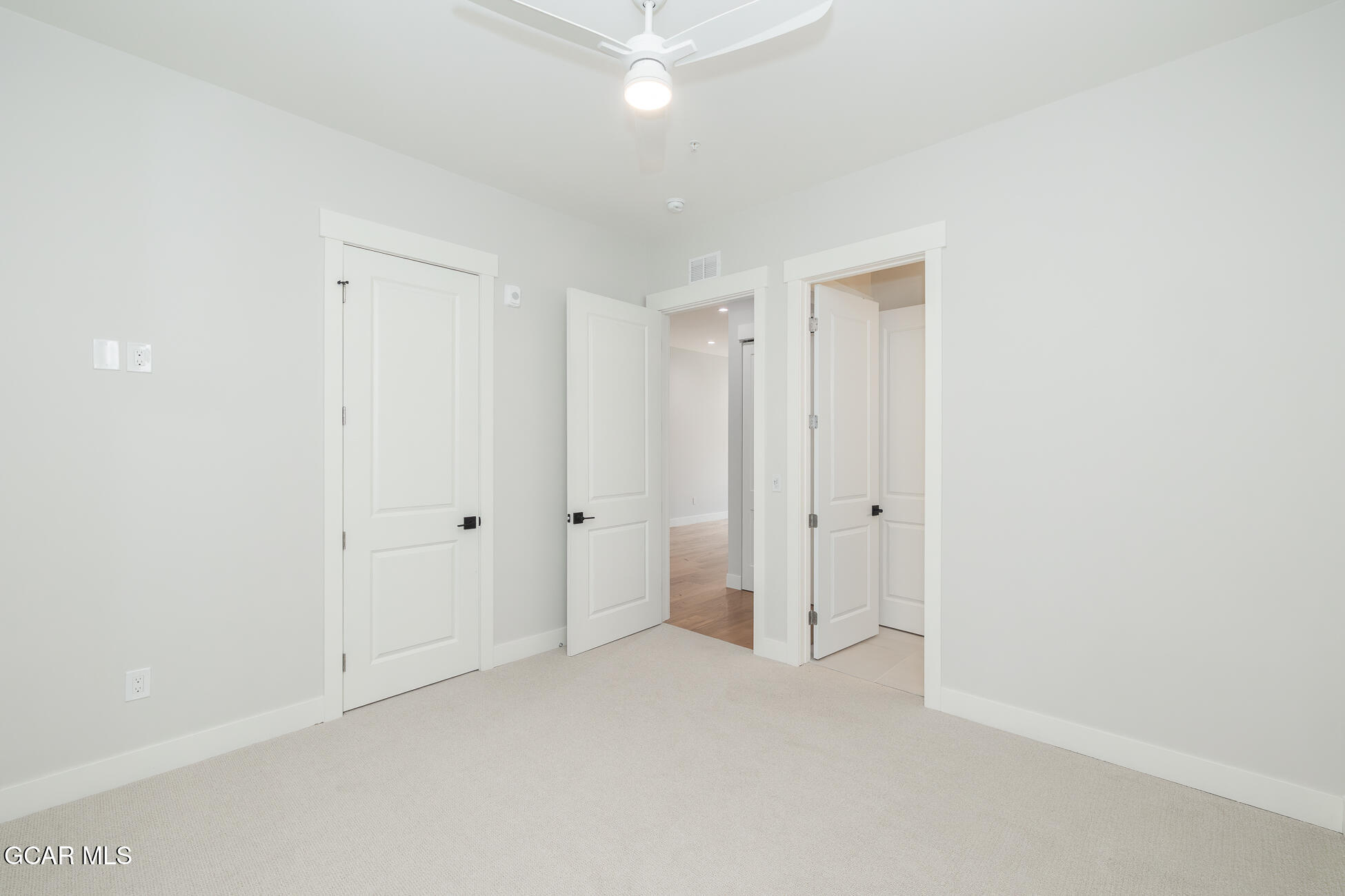 505 GRAND Avenue 203