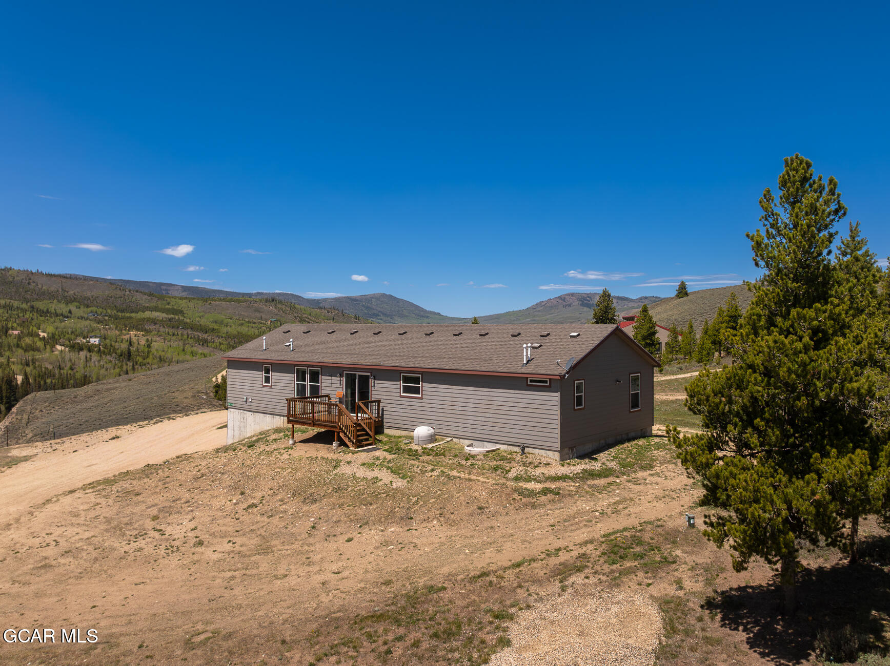 67285 US HWY 40