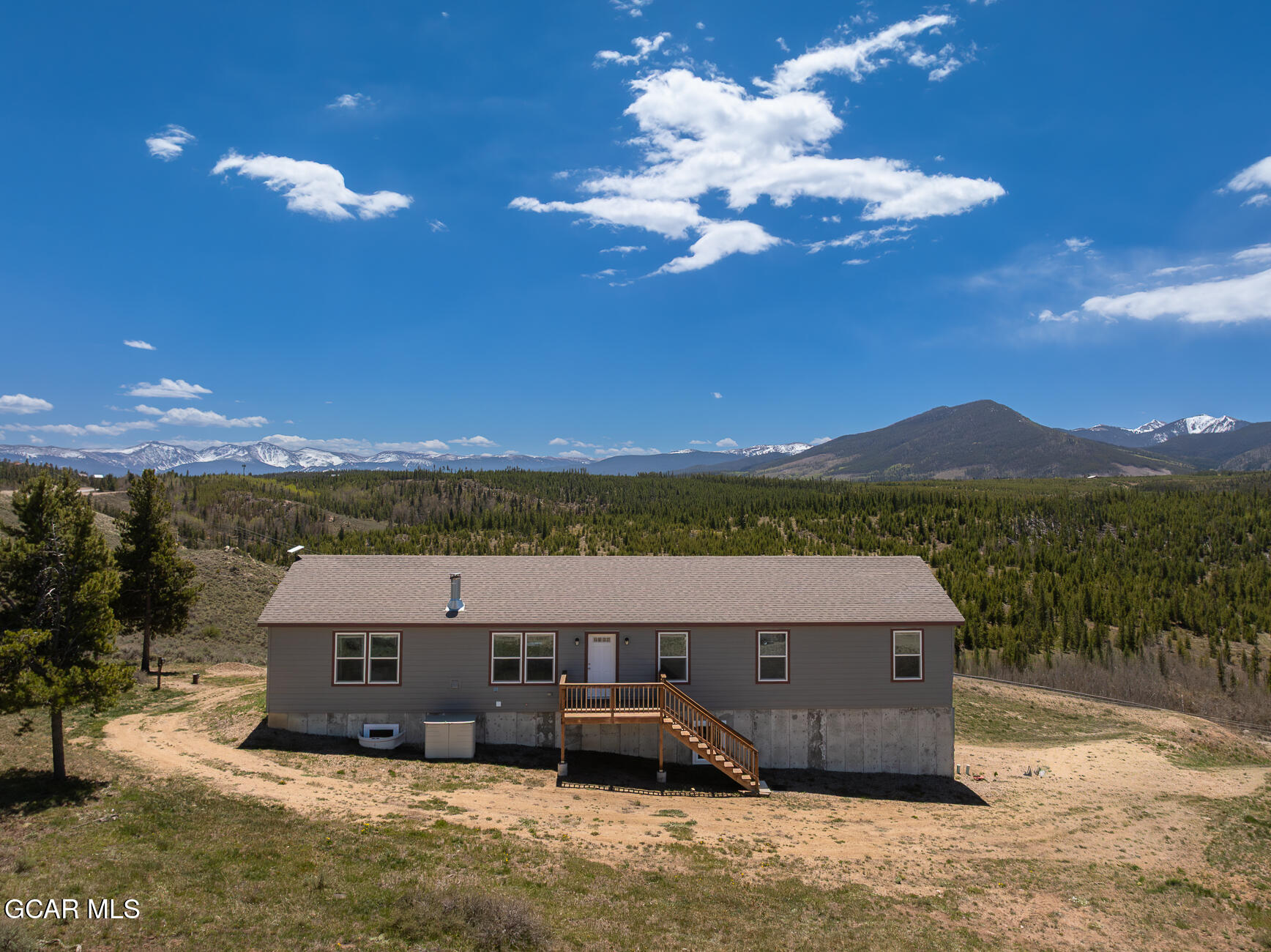 67285 US HWY 40