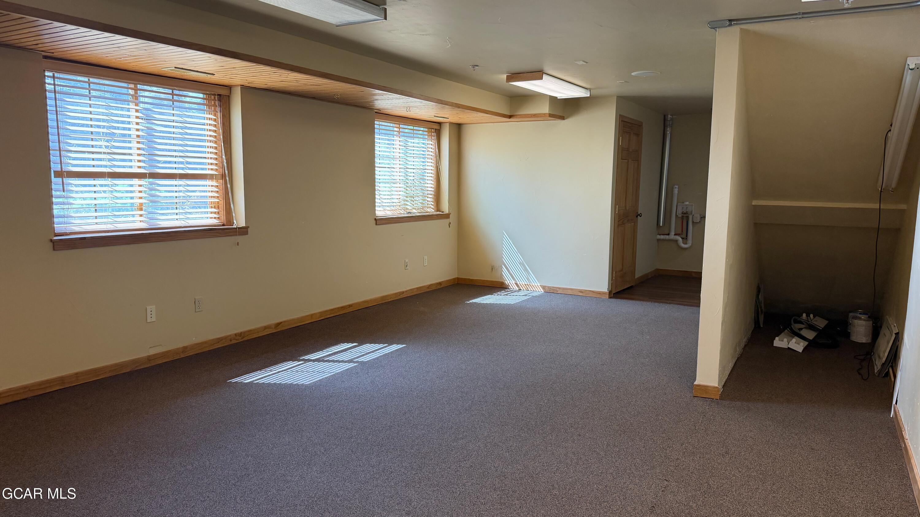 101 Lake Avenue 5