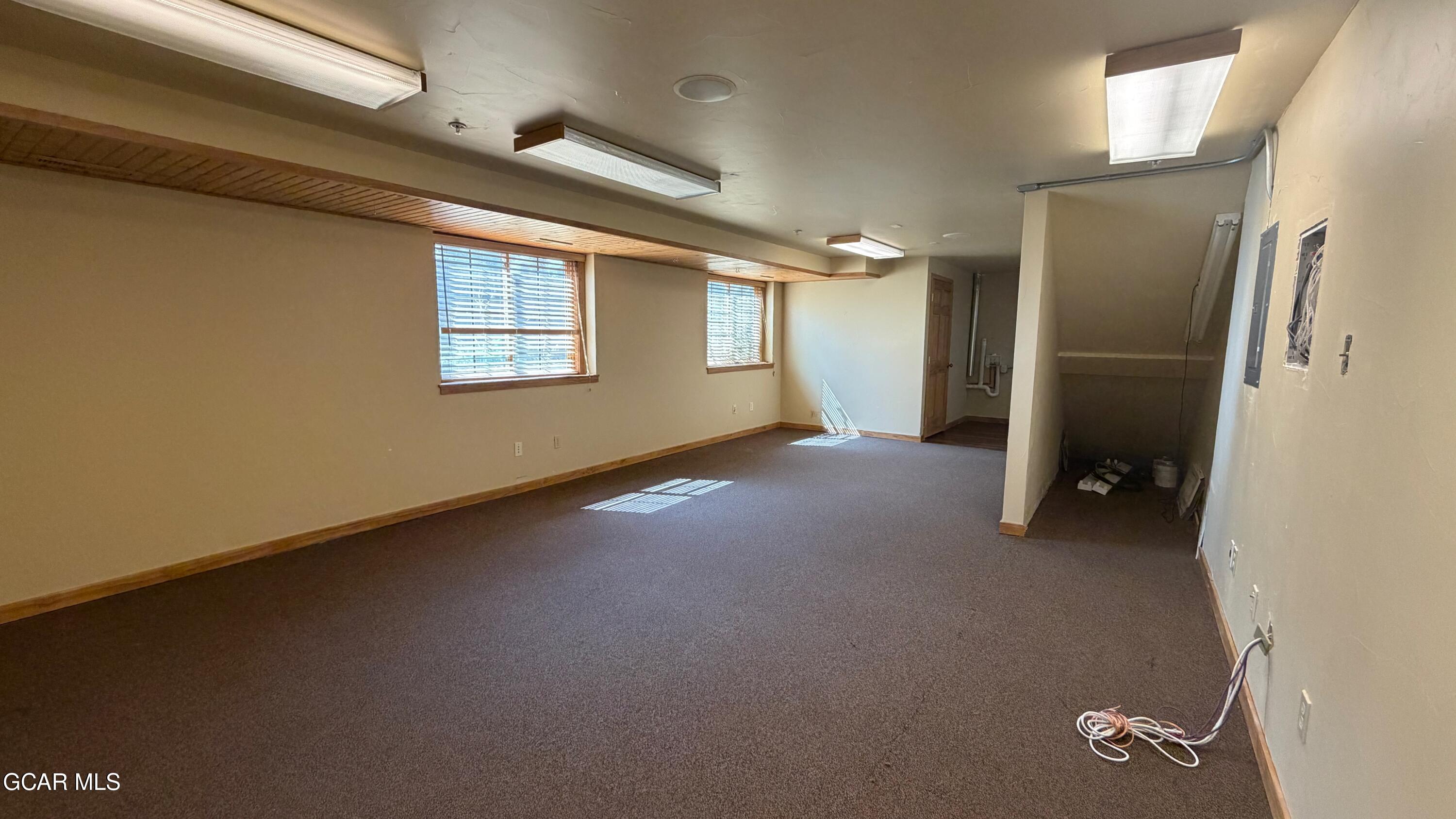 101 Lake Avenue 5